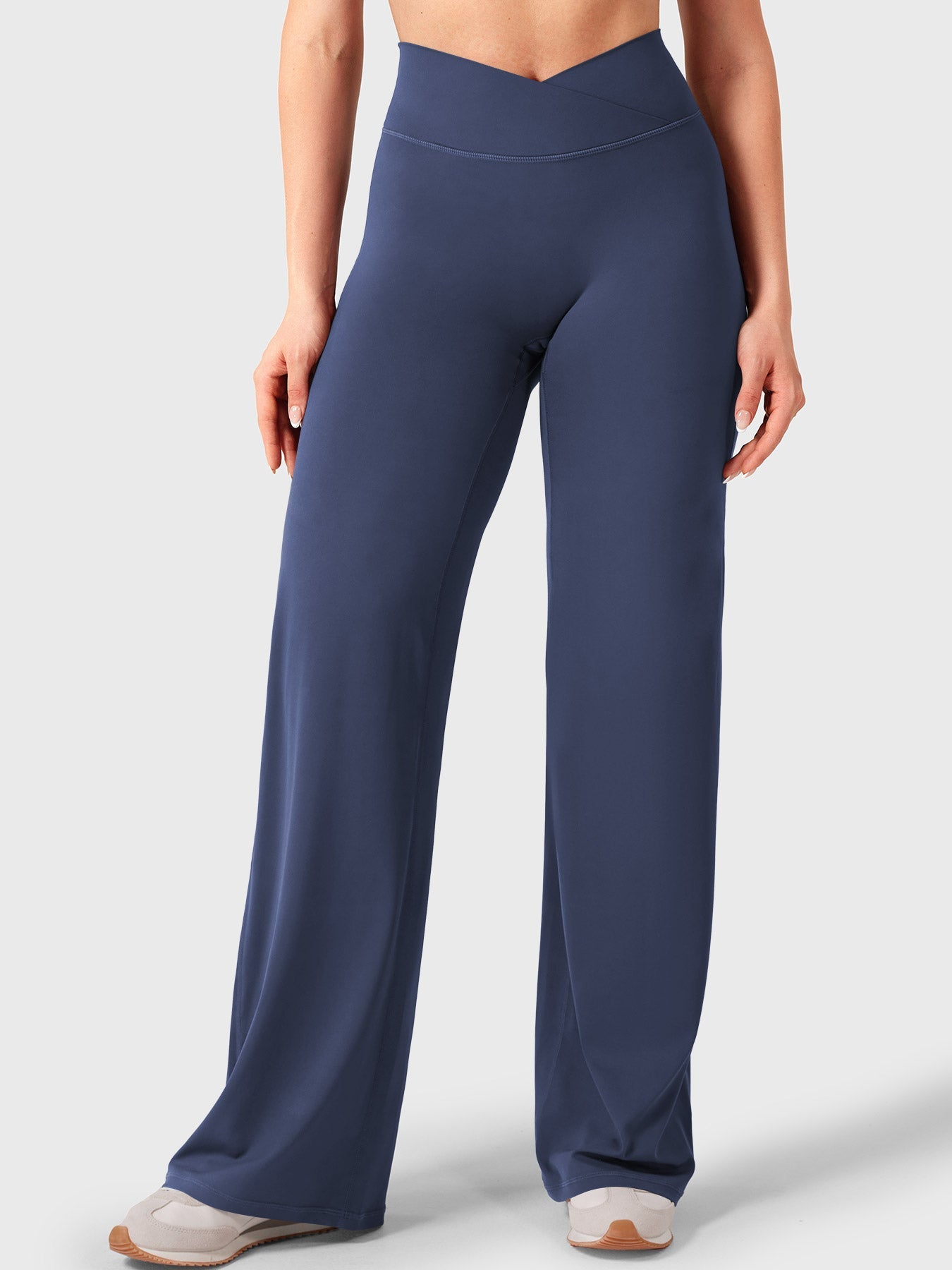 Yeoreo Eddiy 31.5" V-waistband Straight Leggings