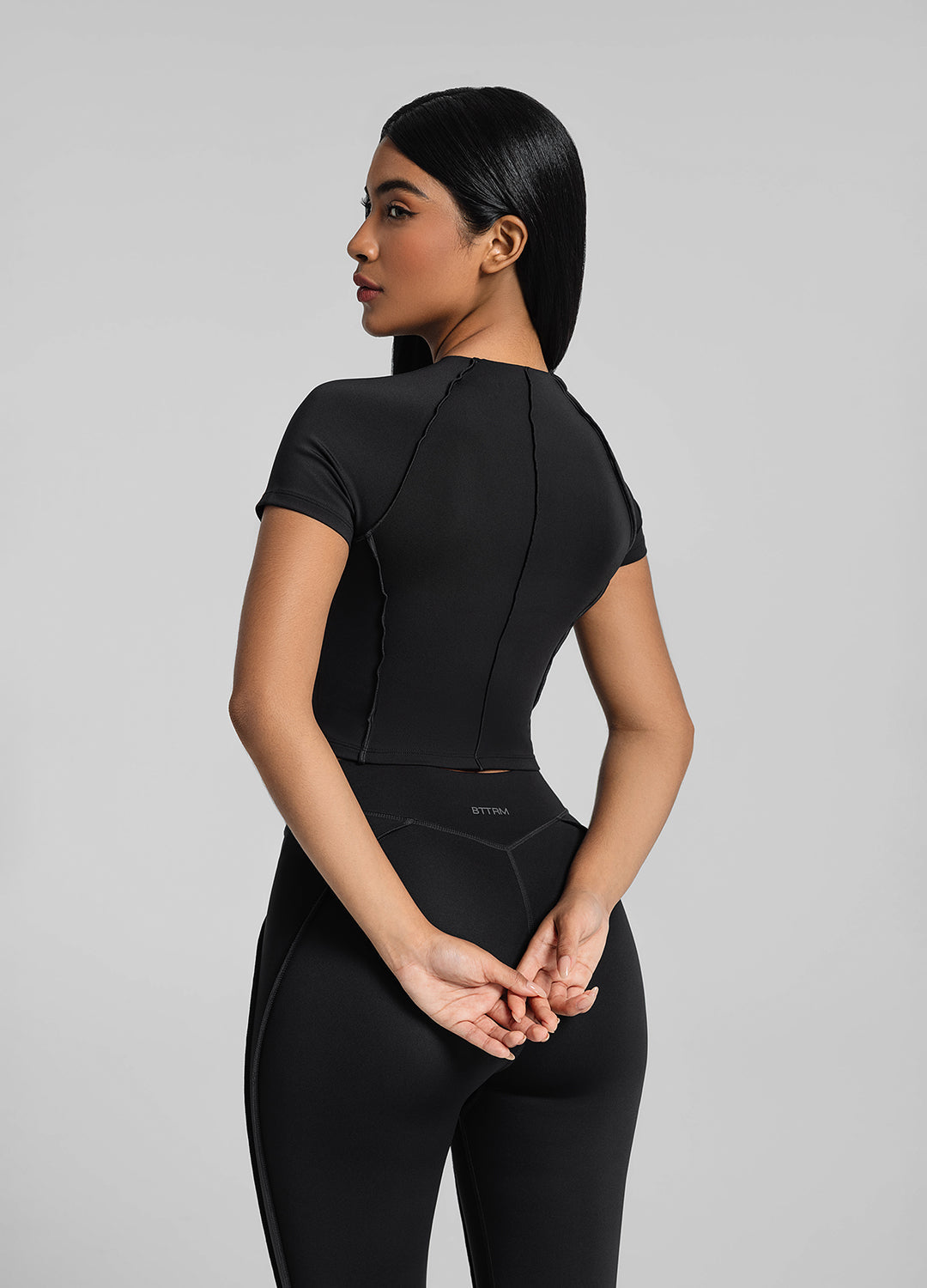 Vaeryn Sculpt Contour Crop Top