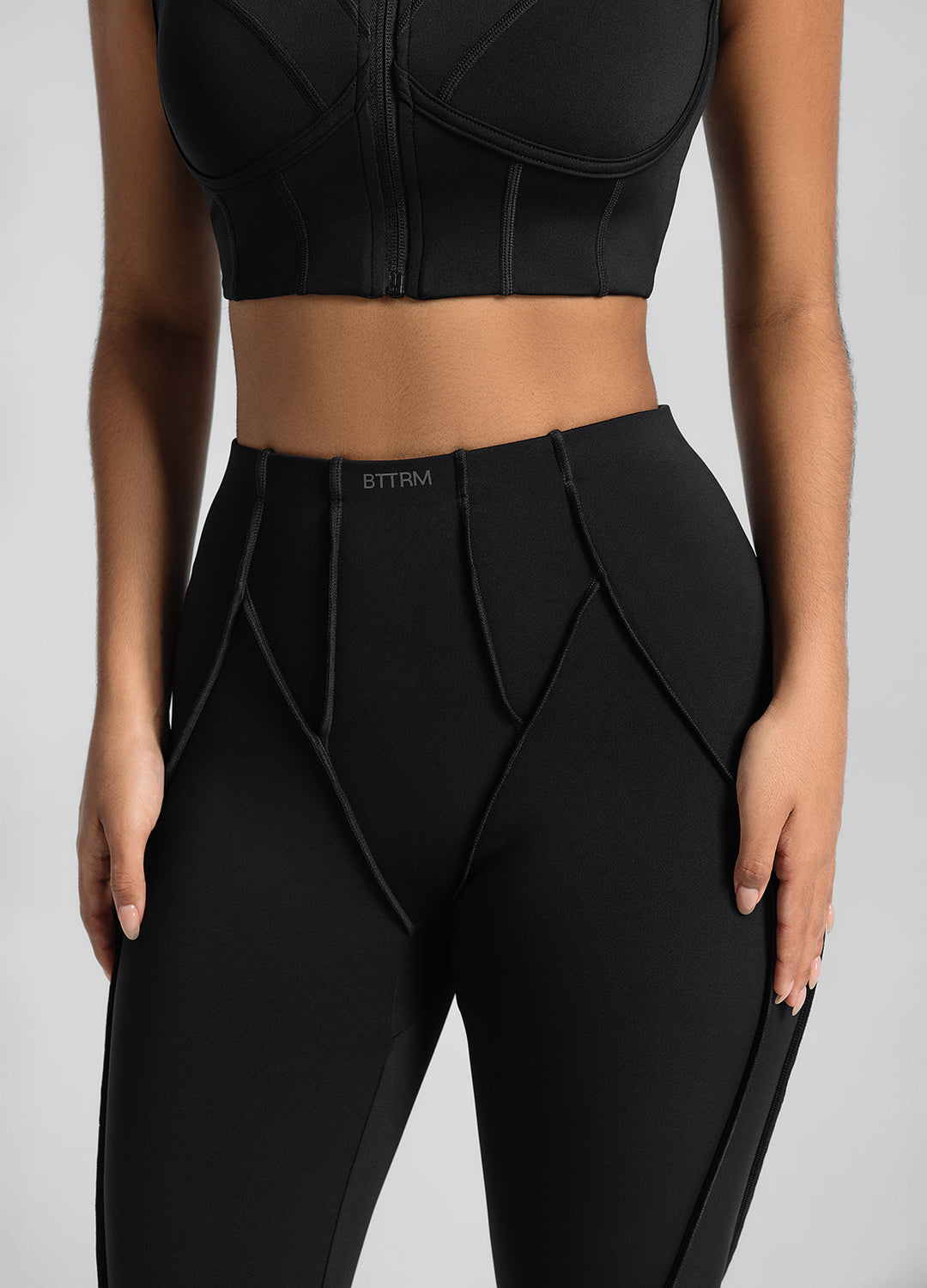 Vaeryn Sculpt Contour Leggings