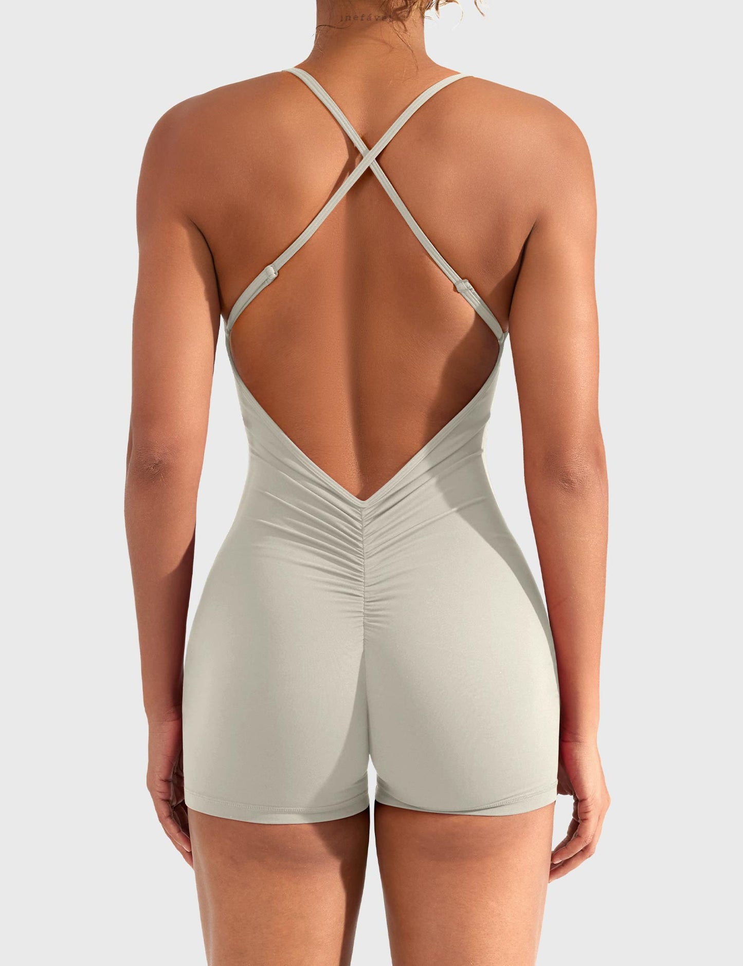 Vaeryn Liza V-Back Romper