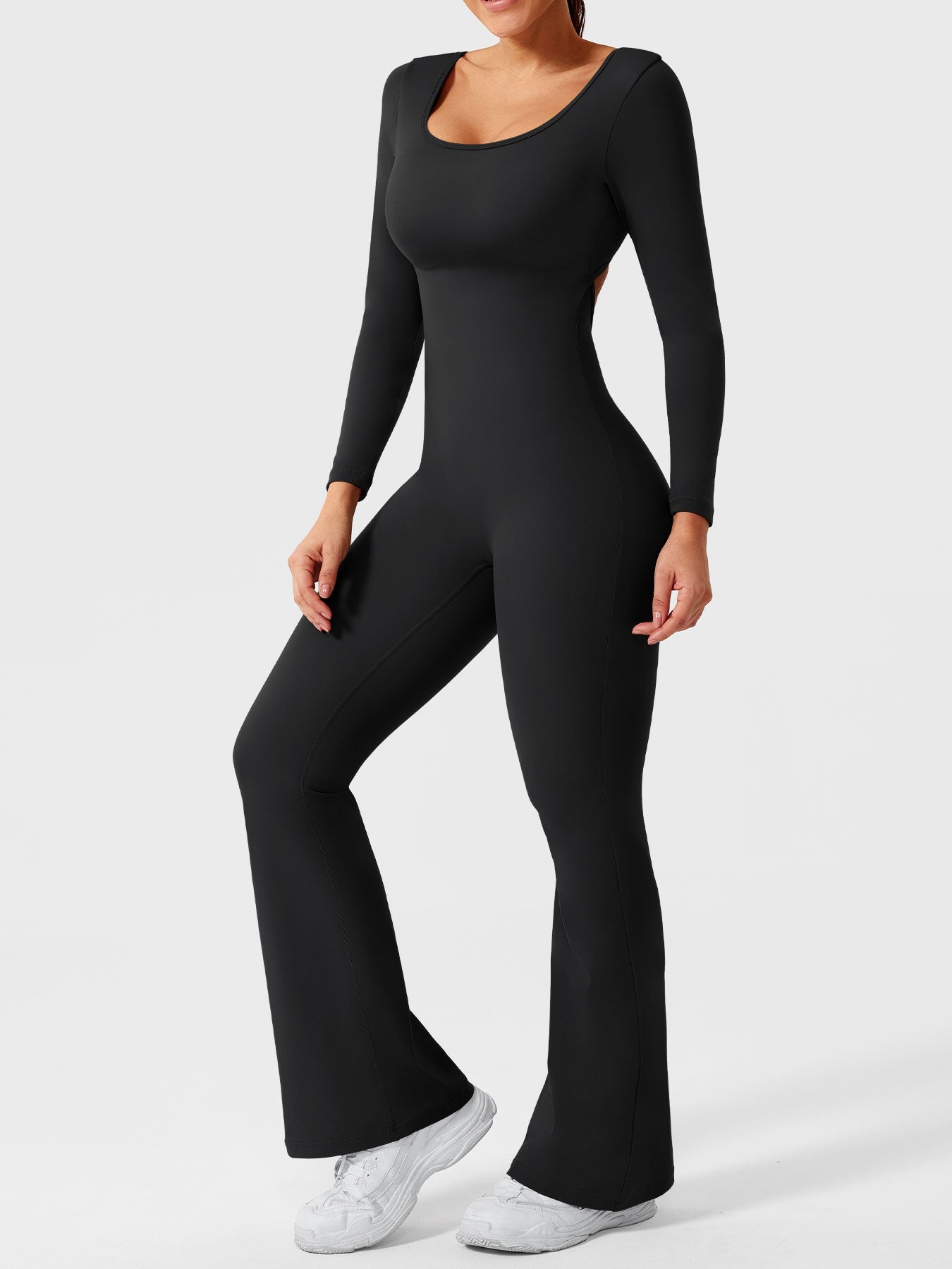 Vaeryn Lizvette Flared Long Sleeve Jumpsuit