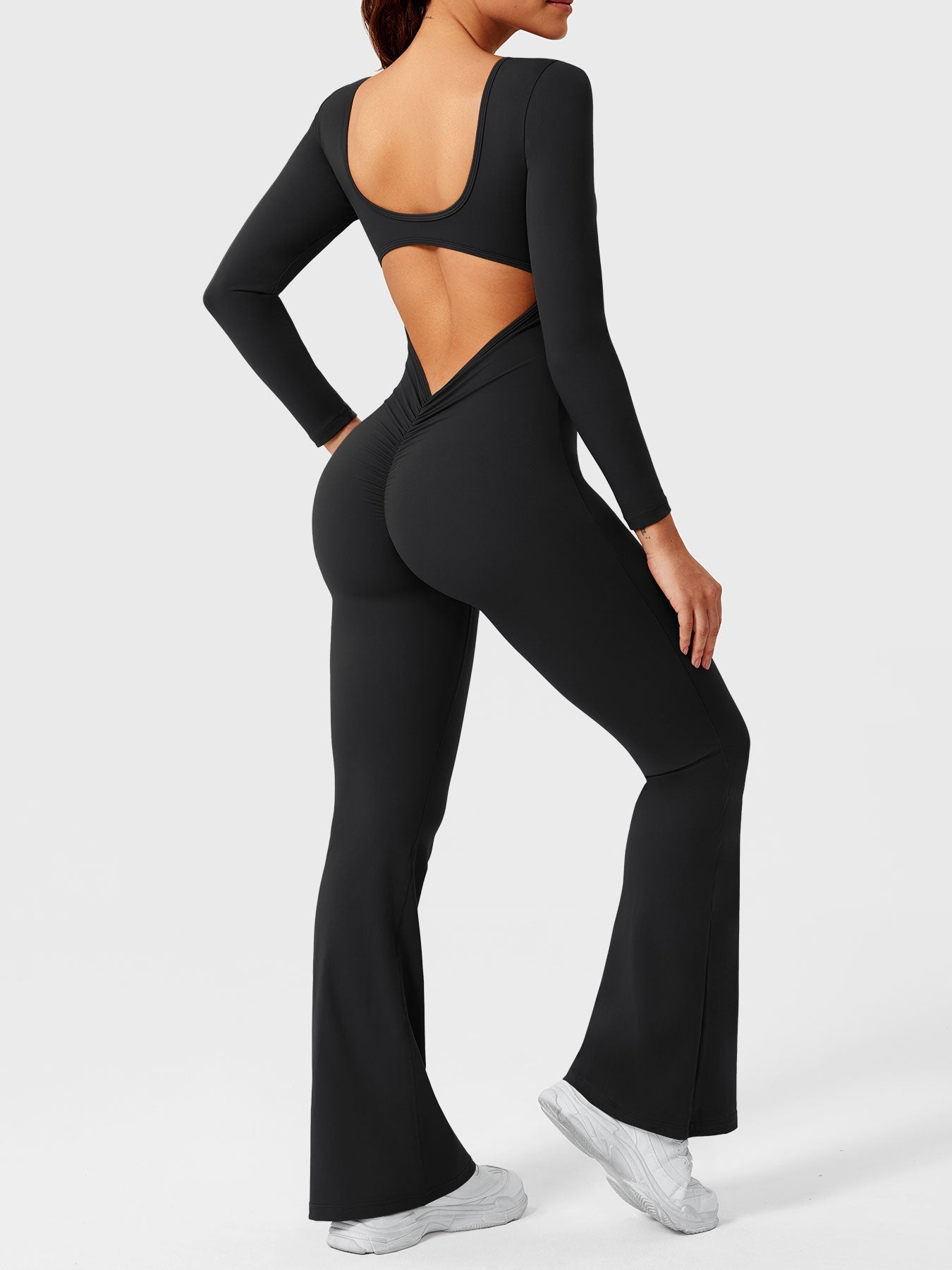 Vaeryn Lizvette Flared Long Sleeve Jumpsuit