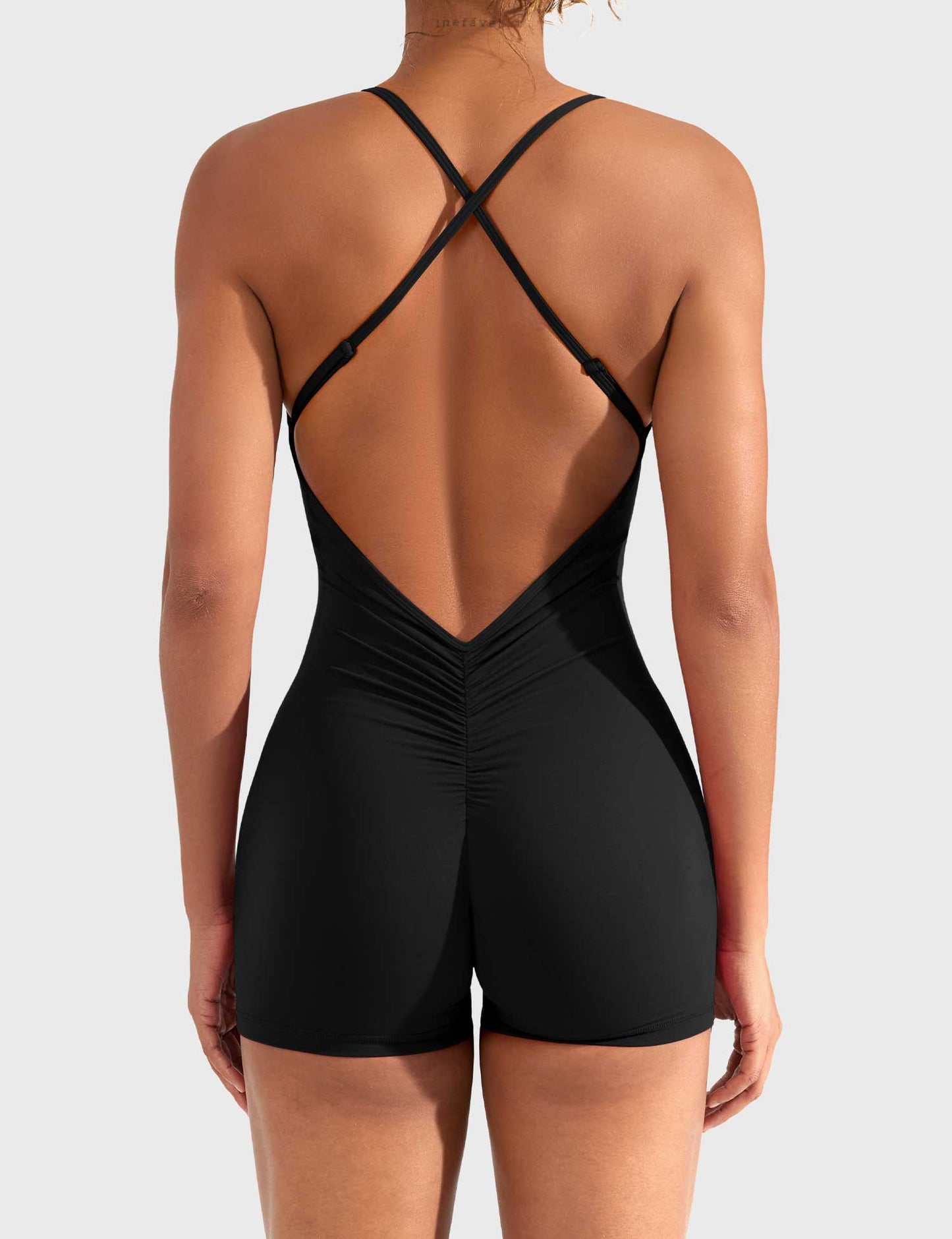 Vaeryn Liza V-Back Romper