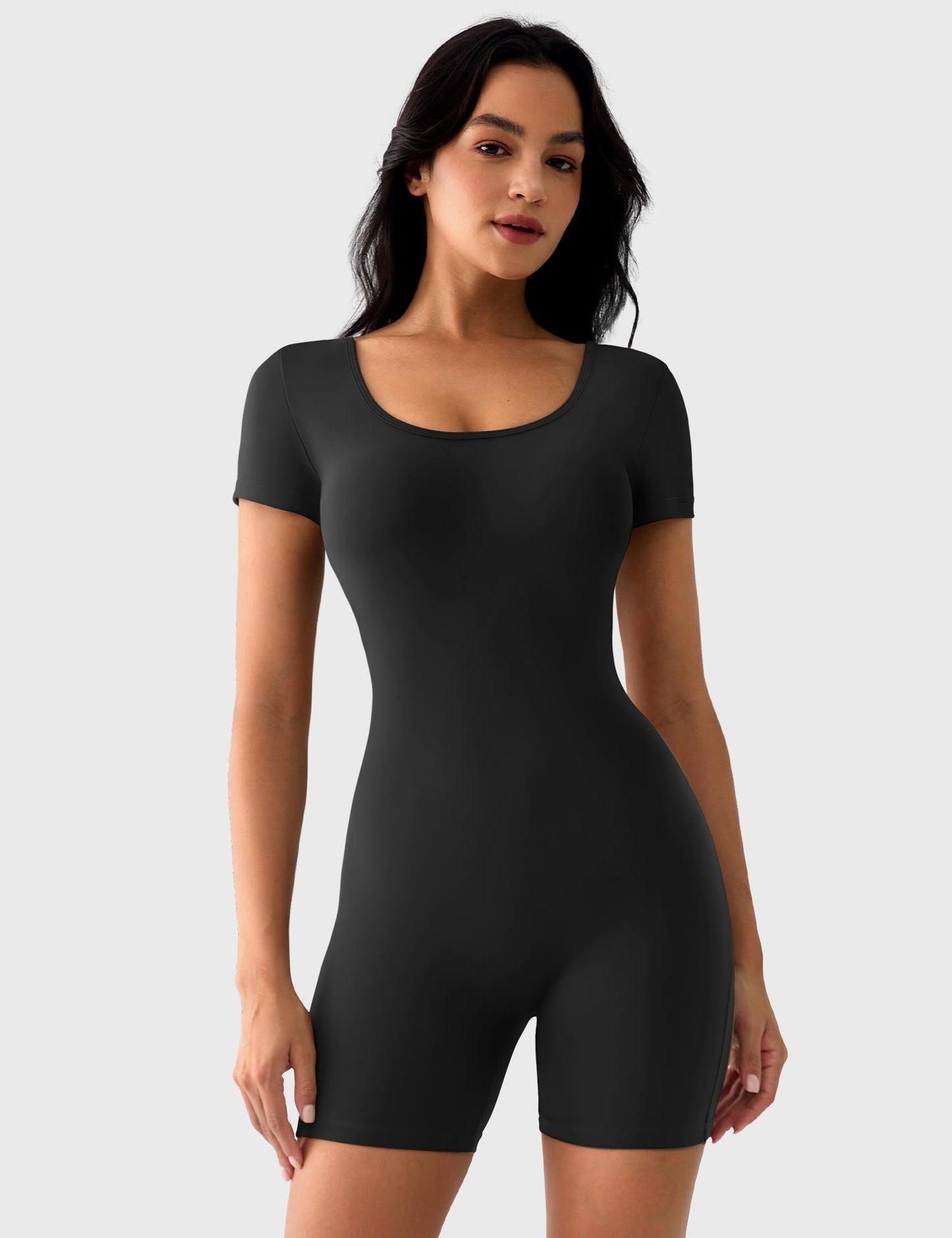 Vaeryn Lizvette Short Sleeves Romper
