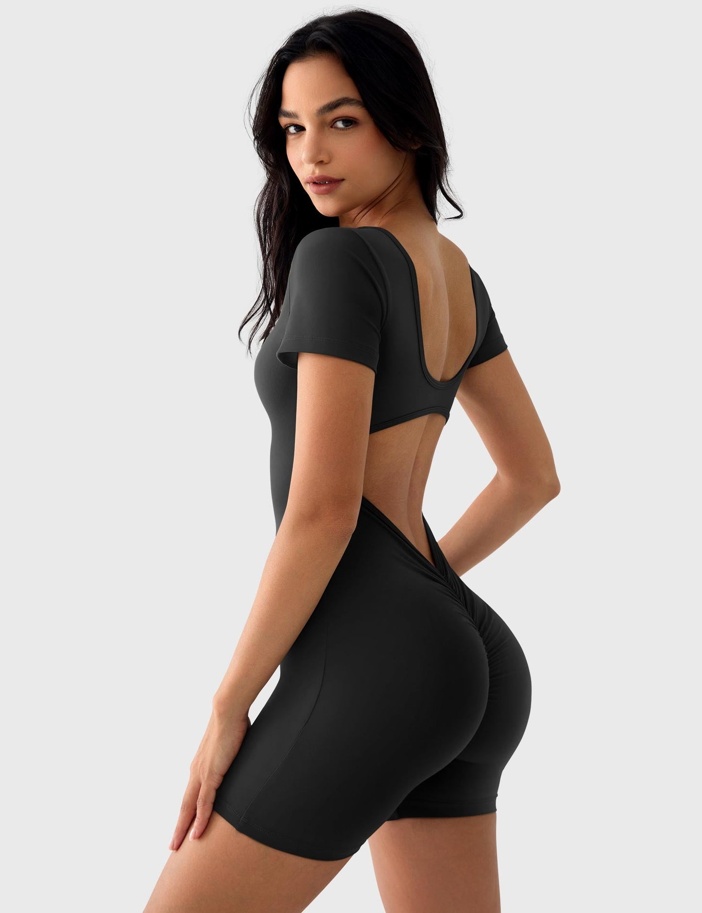 Vaeryn Lizvette Short Sleeves Romper