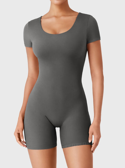 Vaeryn Xylia Open Back Romper