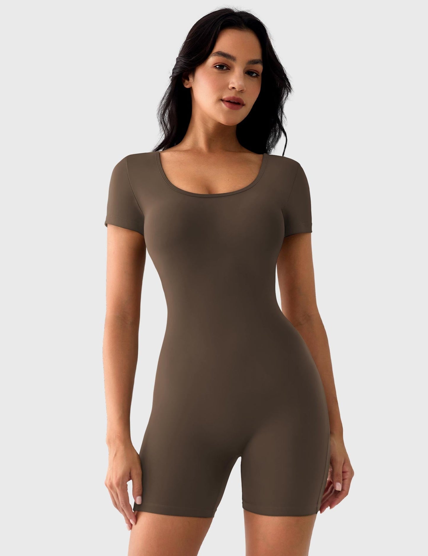 Vaeryn Lizvette Short Sleeves Romper