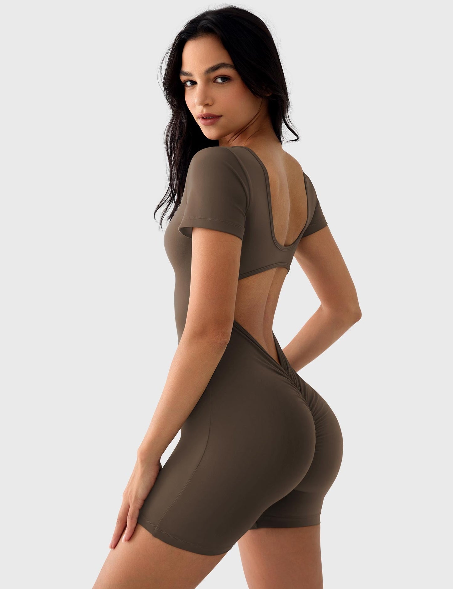 Vaeryn Lizvette Short Sleeves Romper