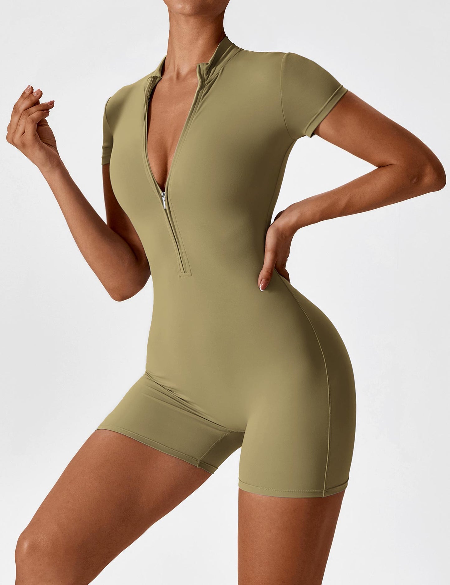 Vaeryn Short Sleeve Zipper Romper