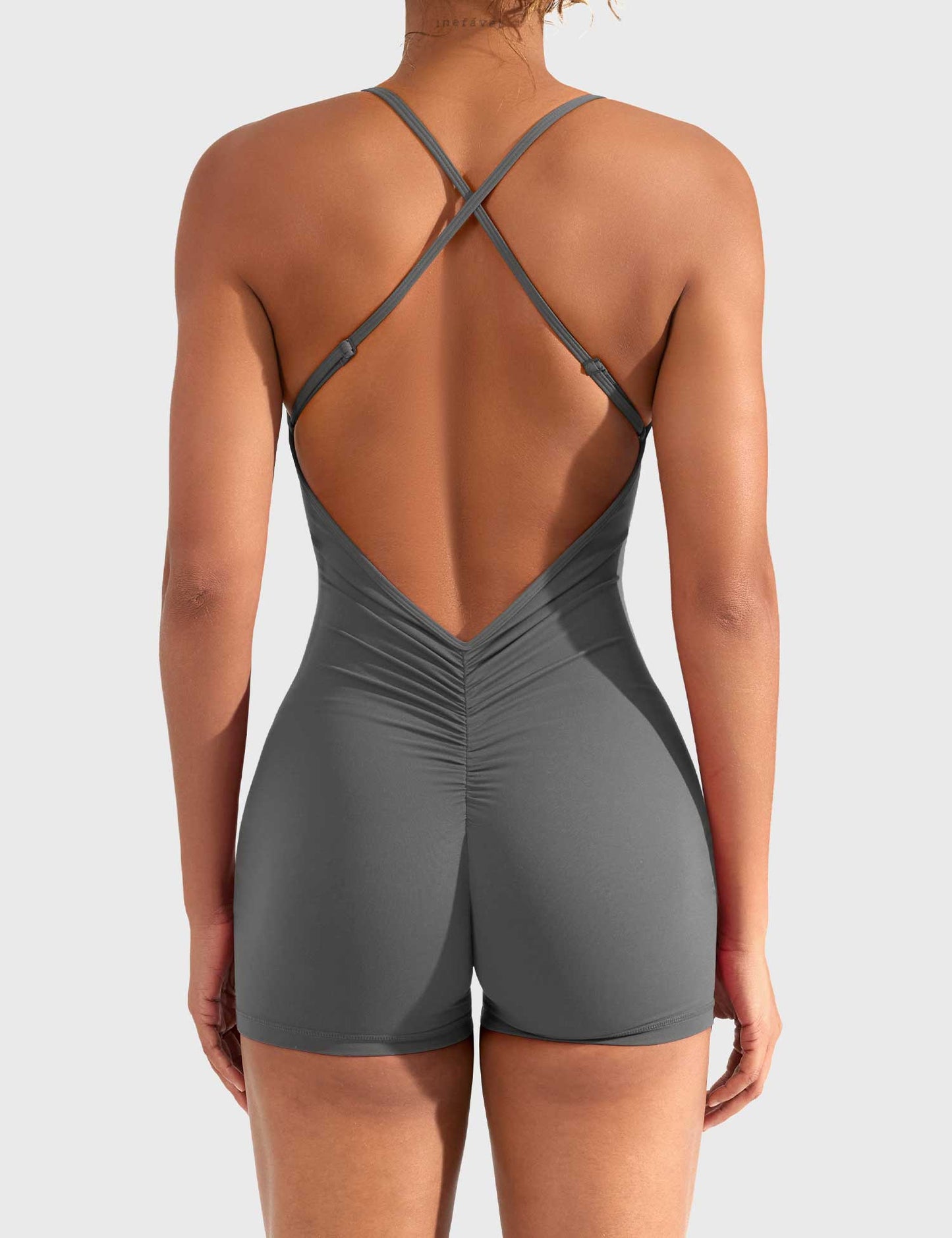 Vaeryn Liza V-Back Romper