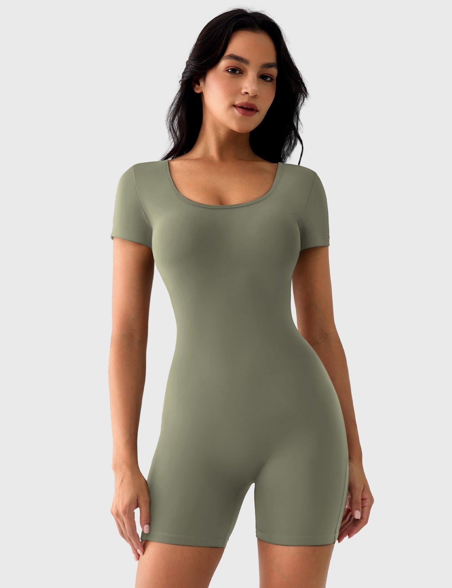 Vaeryn Lizvette Short Sleeves Romper