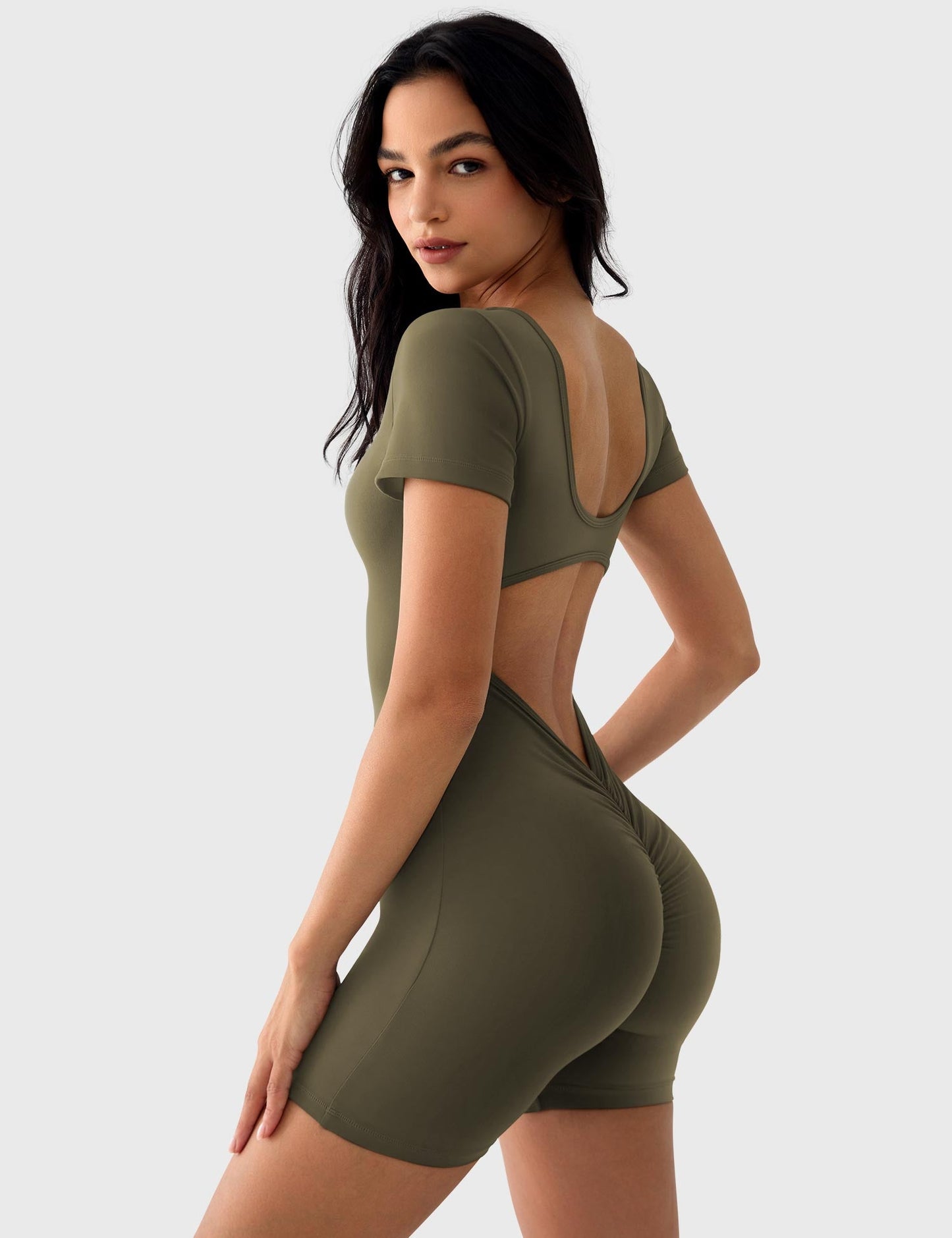 Vaeryn Lizvette Short Sleeves Romper