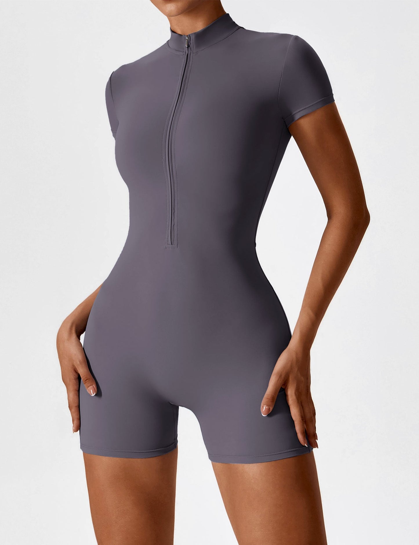 Vaeryn Short Sleeve Zipper Romper