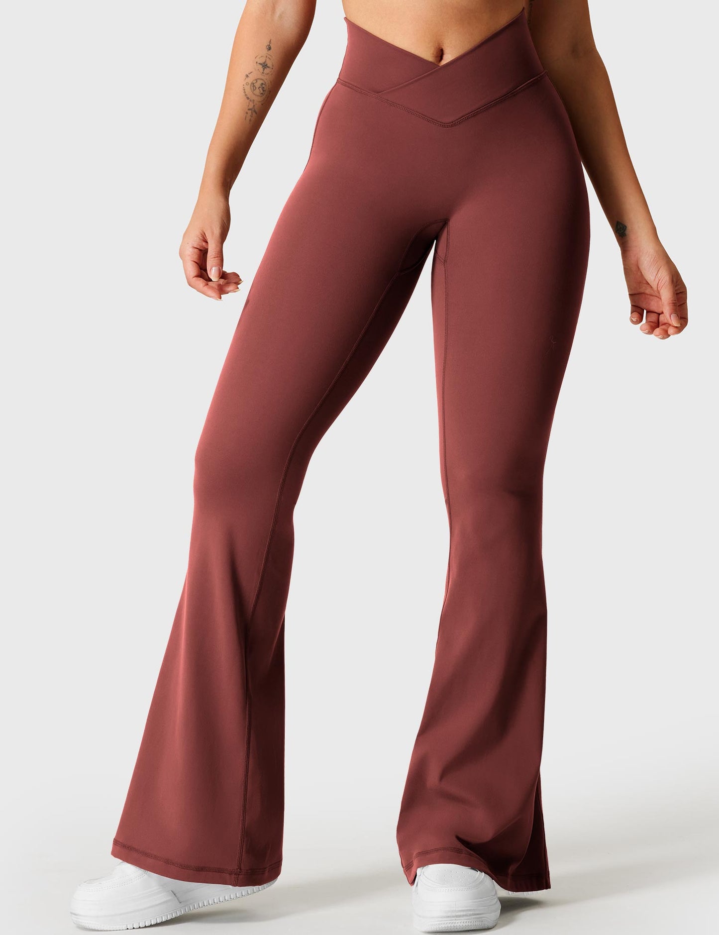 Vaeryn V-waistband Kalie Flare Leggings