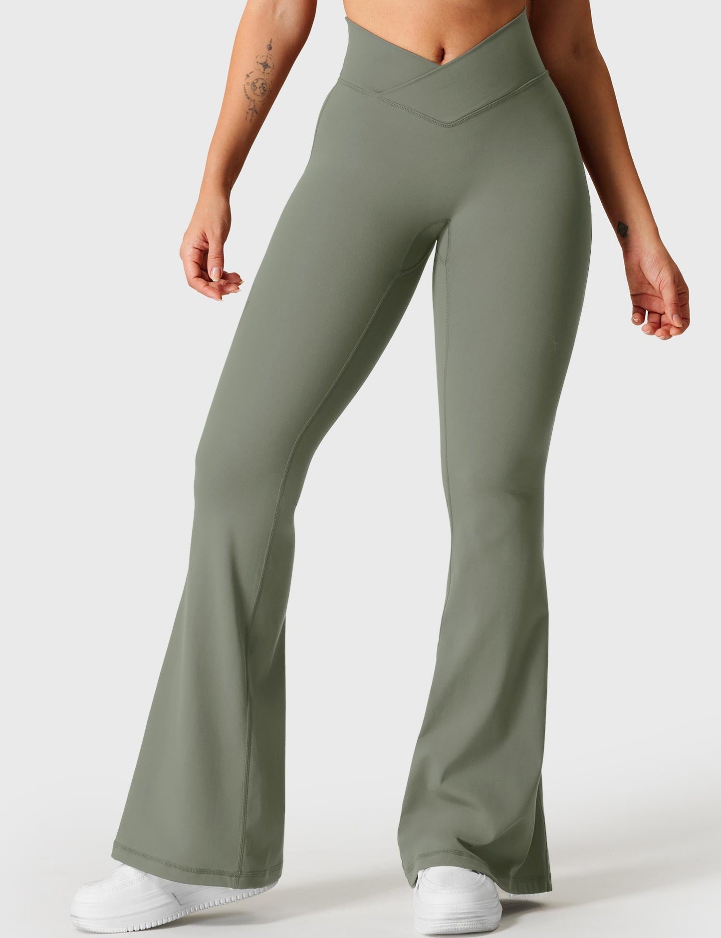 Vaeryn V-waistband Kalie Flare Leggings