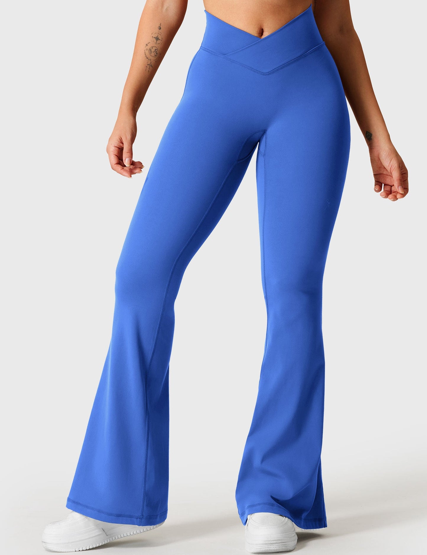 Vaeryn V-waistband Kalie Flare Leggings