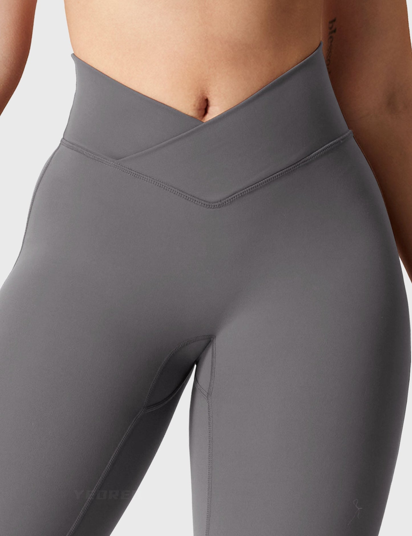 Vaeryn V-waistband Kalie 30" Flare Leggings