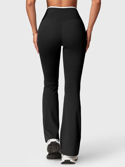 Yeoreo Alberta Contrast Trim Sports Set