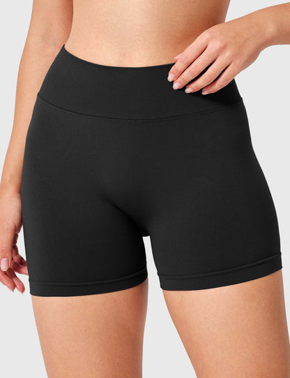 Vaeryn V Cross Liz Seamless Shorts 3.6"