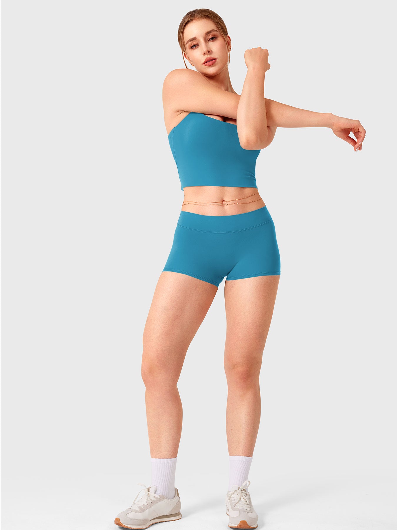 Vaeryn Zahida 2.5" V-Back Shorts