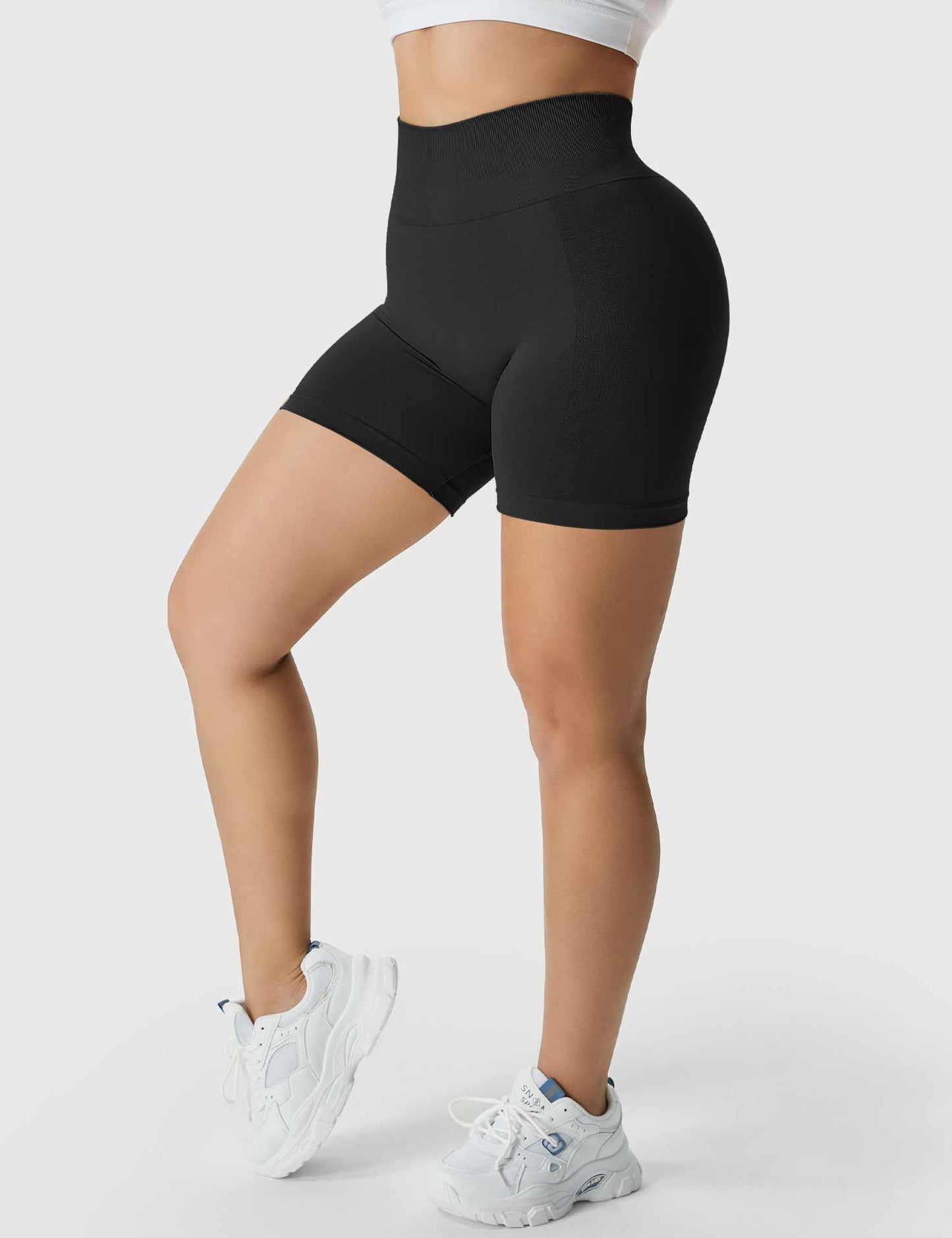 Vaeryn Light Color Amplify Seamless Shorts