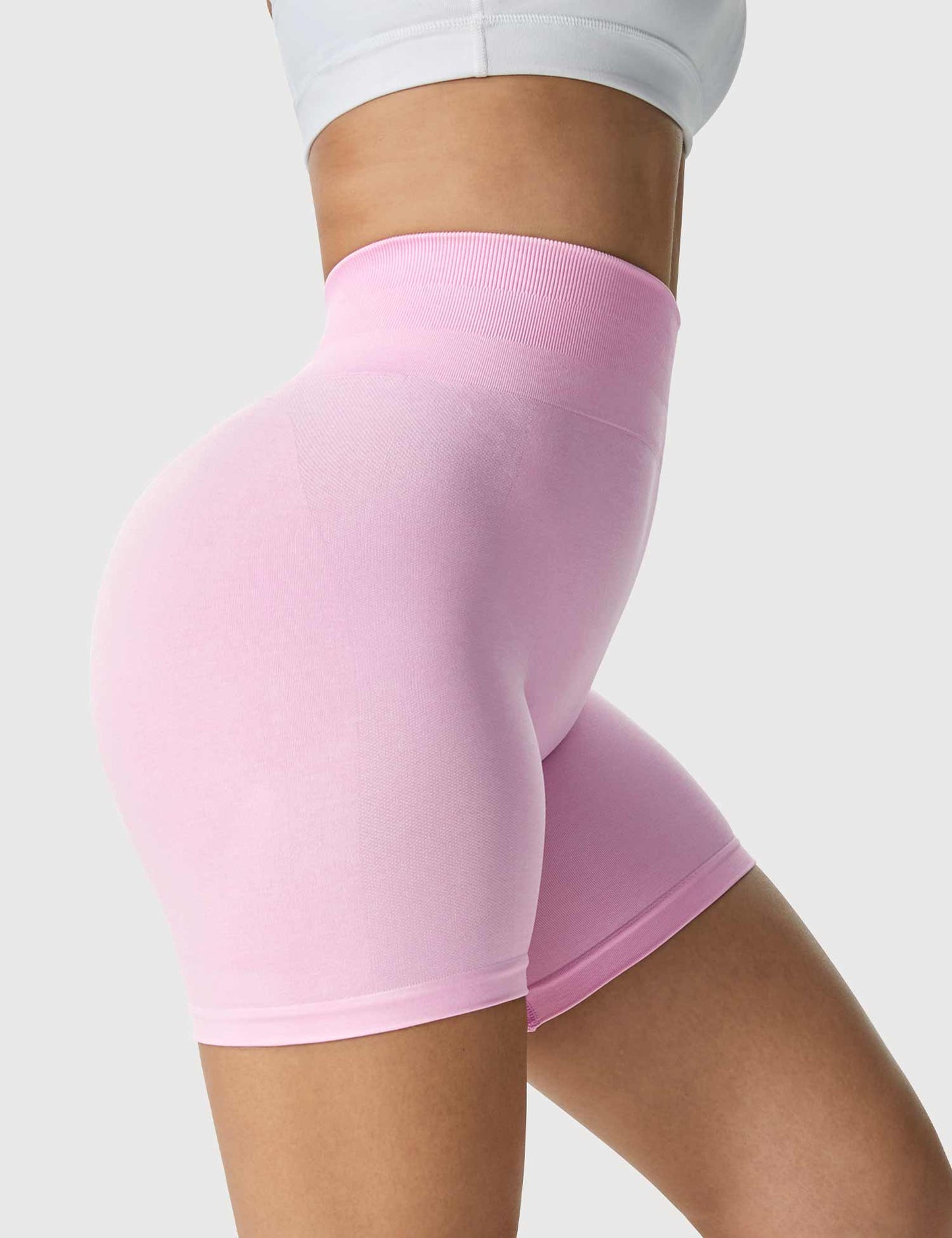 Vaeryn Light Color Amplify Seamless Shorts