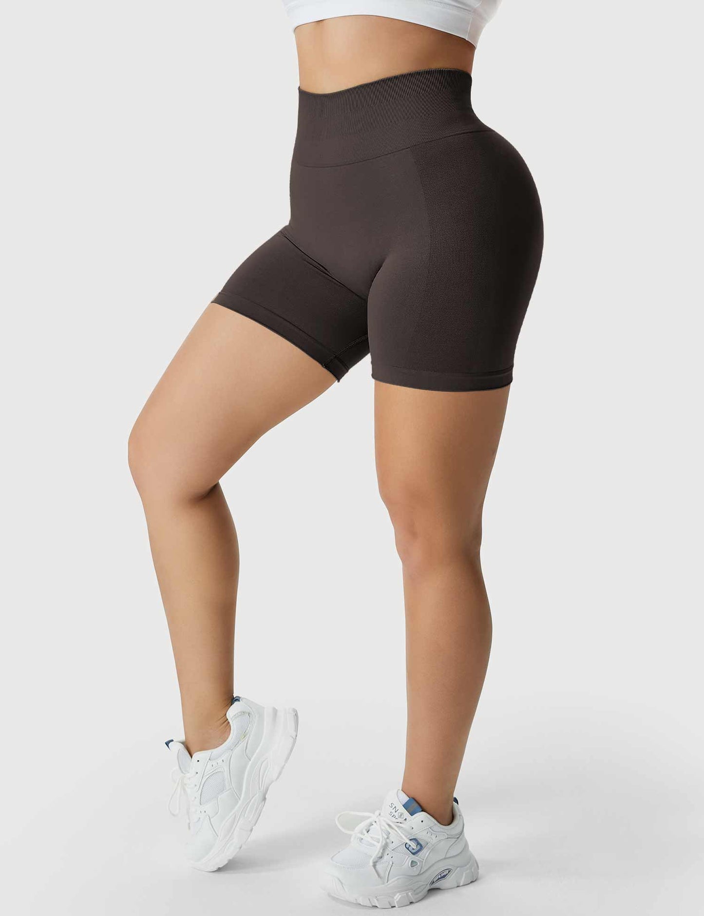 Vaeryn Light Color Amplify Seamless Shorts