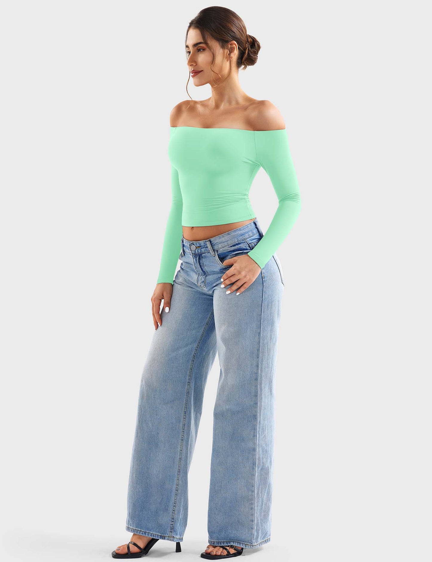 Vaeryn Luzlie Off Shoulder Top