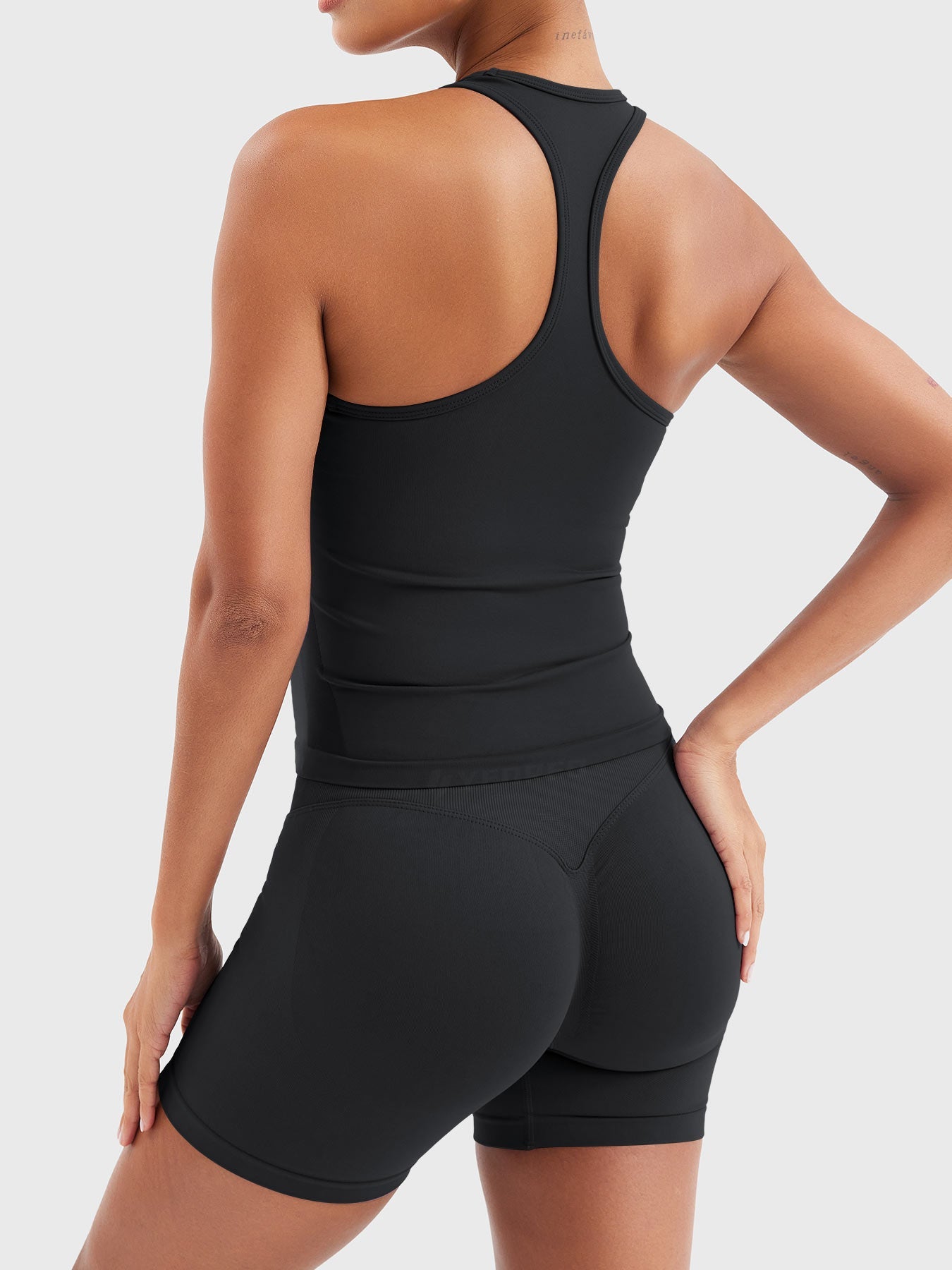 Yeoreo Esteile Racerback Tank