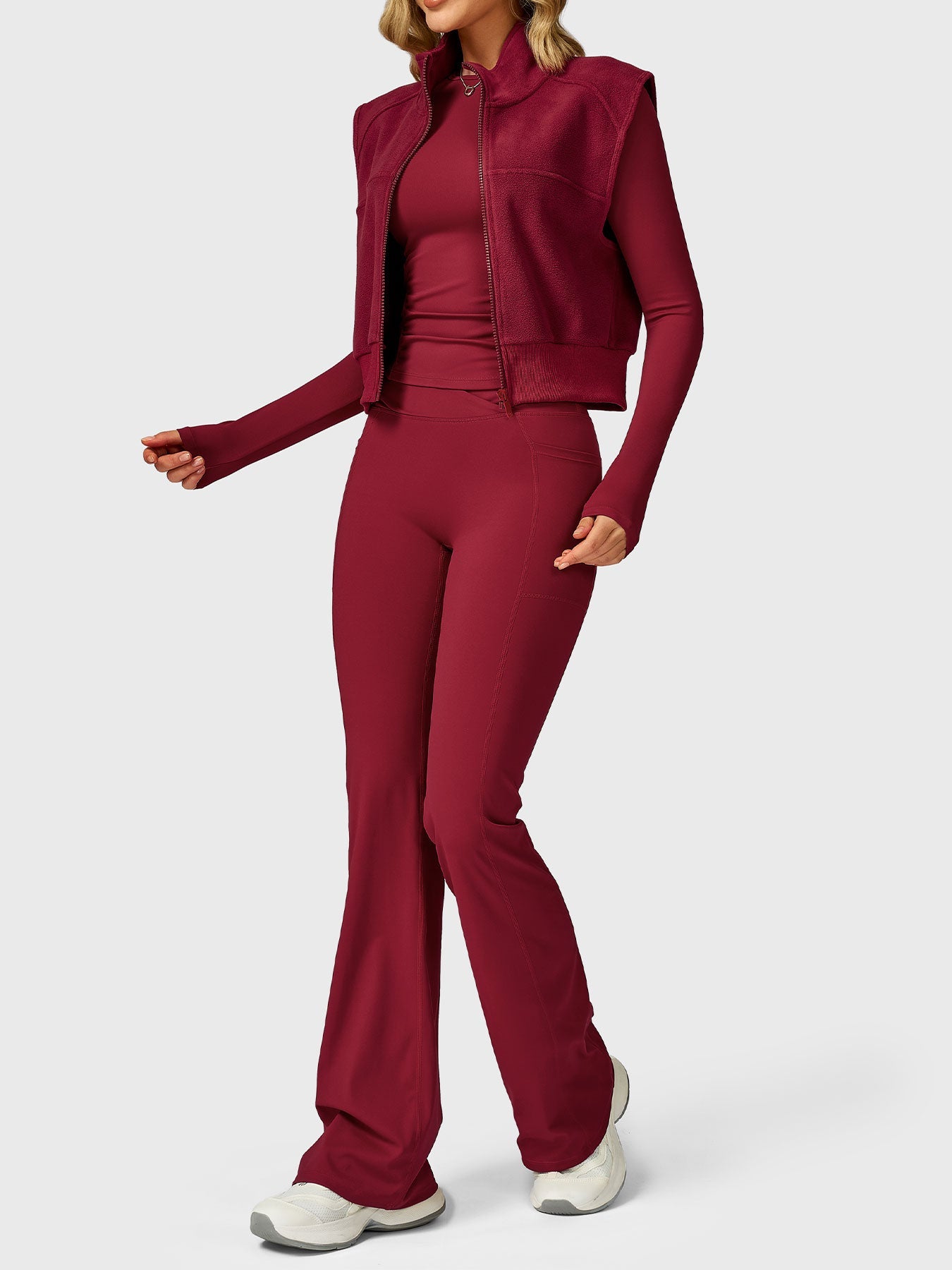 Yeoreo Eden Cropped Fleece Vest