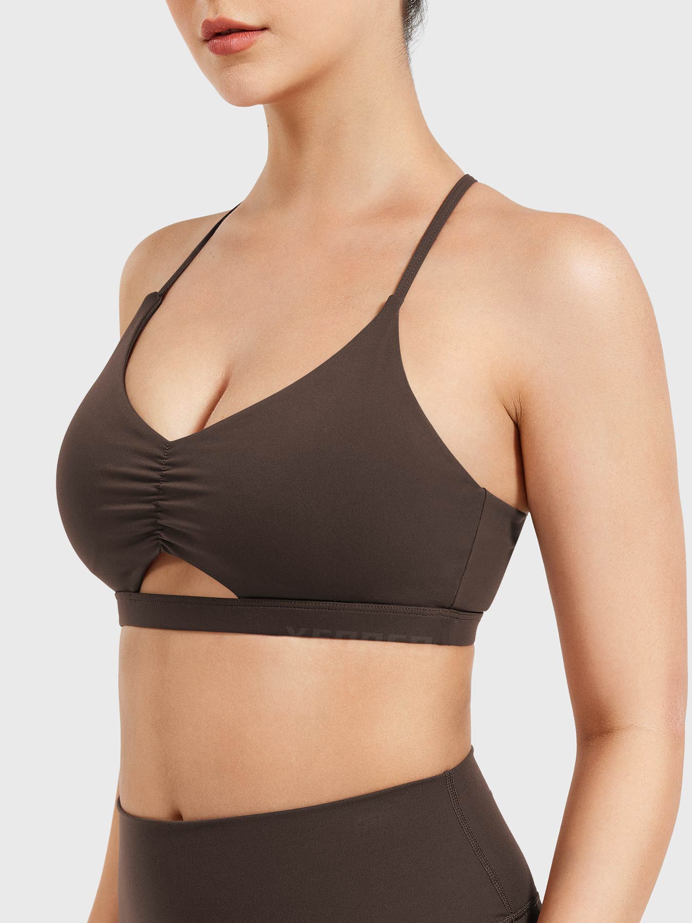 Yeoreo Chilene Criss Cross Back Sports Bra