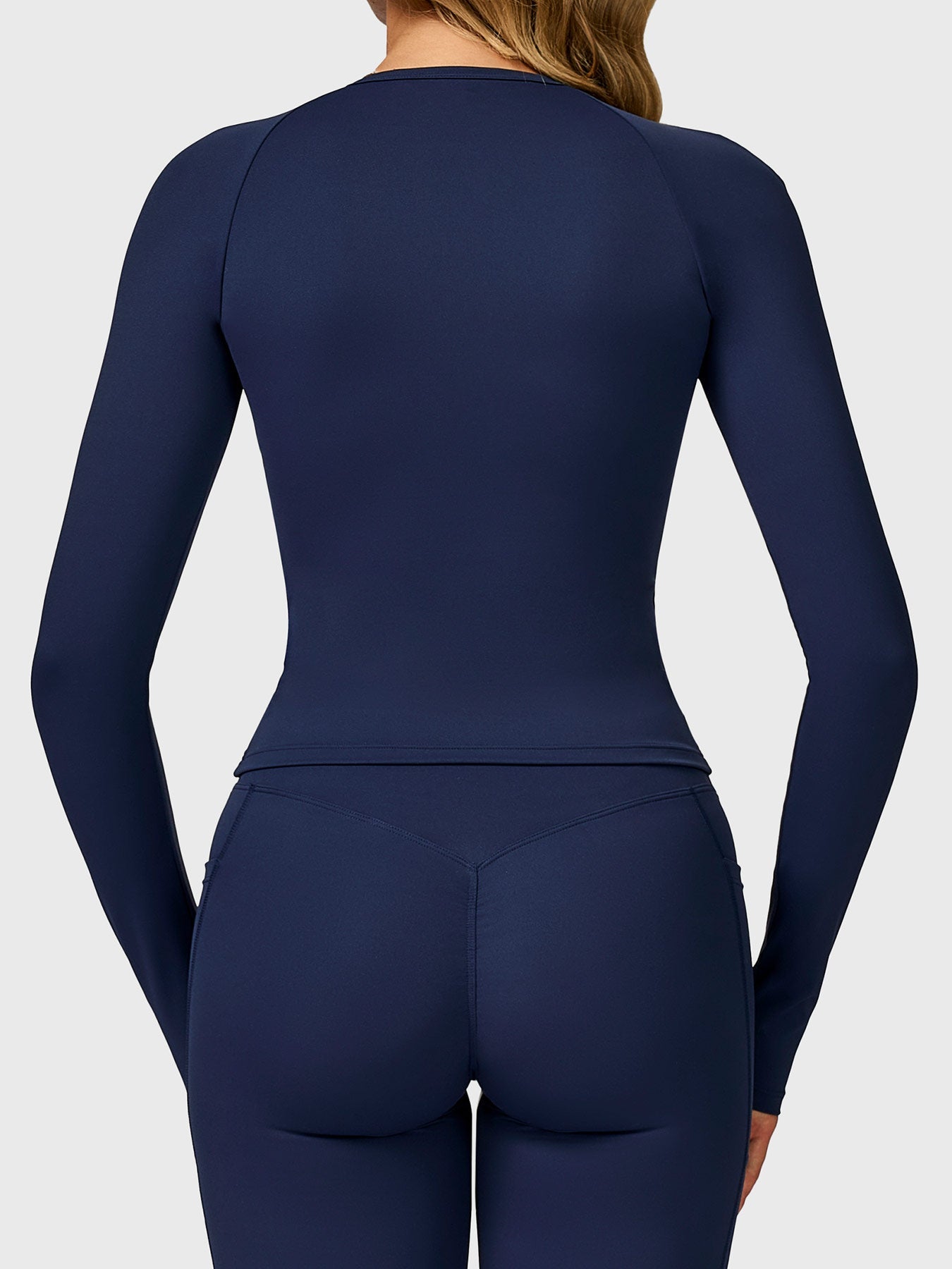 Vaeryn Lesley Sculpted Long Sleeves Top