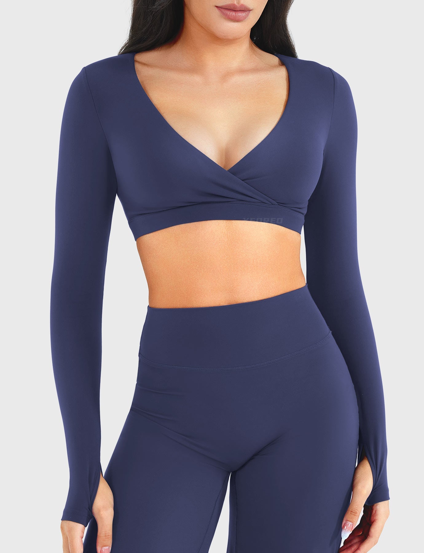 Yeoreo Aberney V Neck Long Sleeve Crop Top
