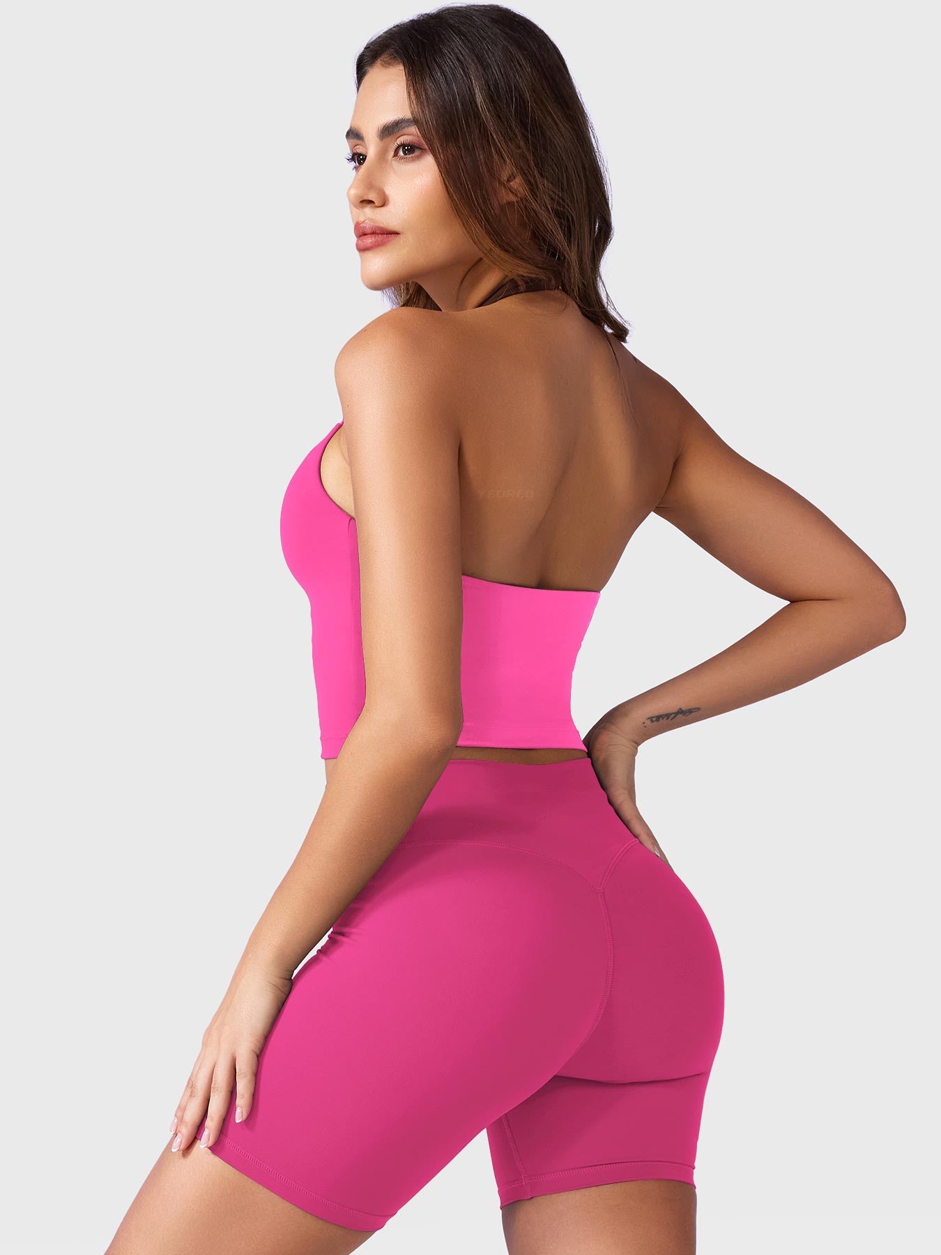 Yeoreo Hazel Halter Tank