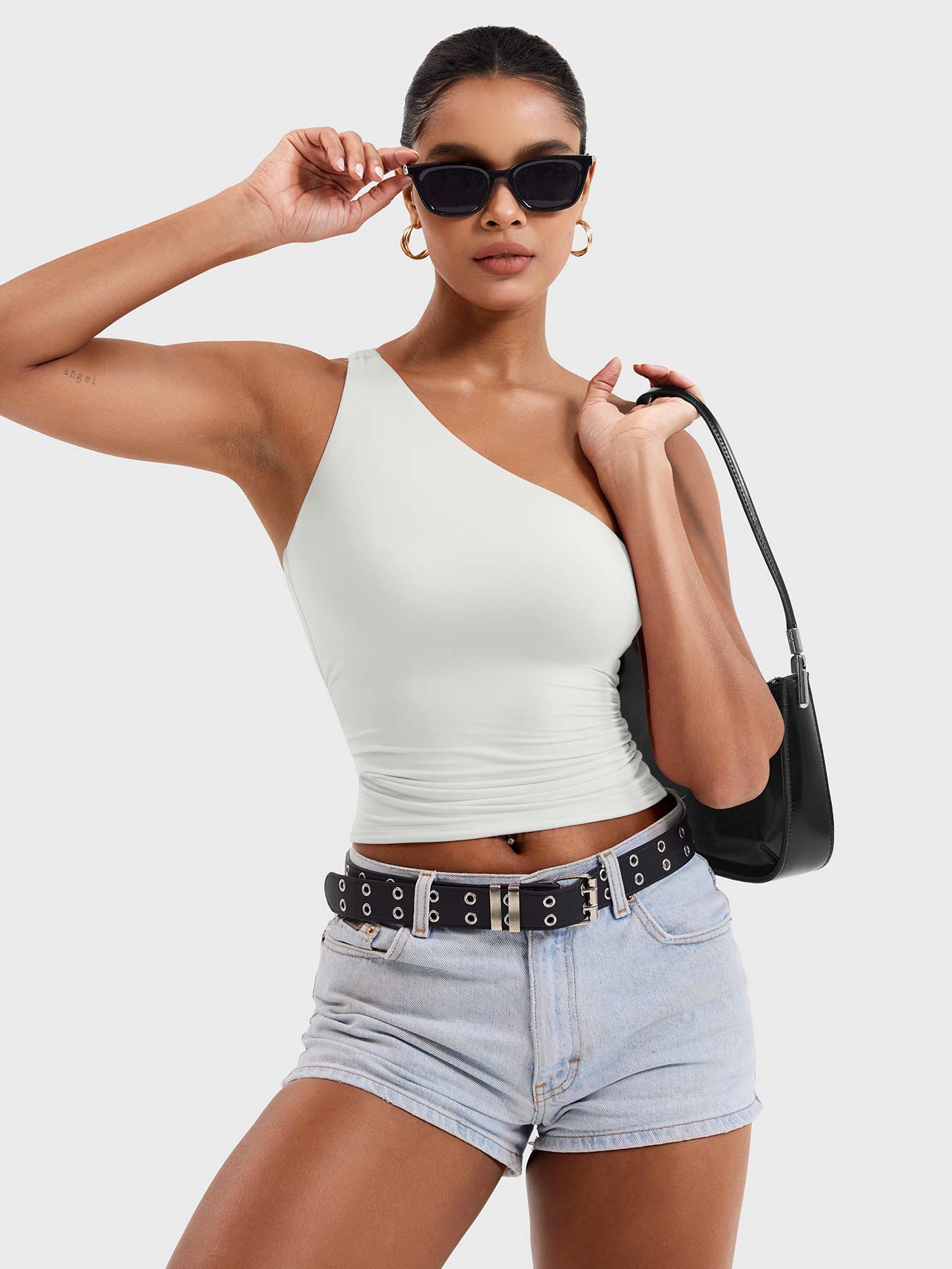 Yeoreo Fanciy One Shoulder Tank Top