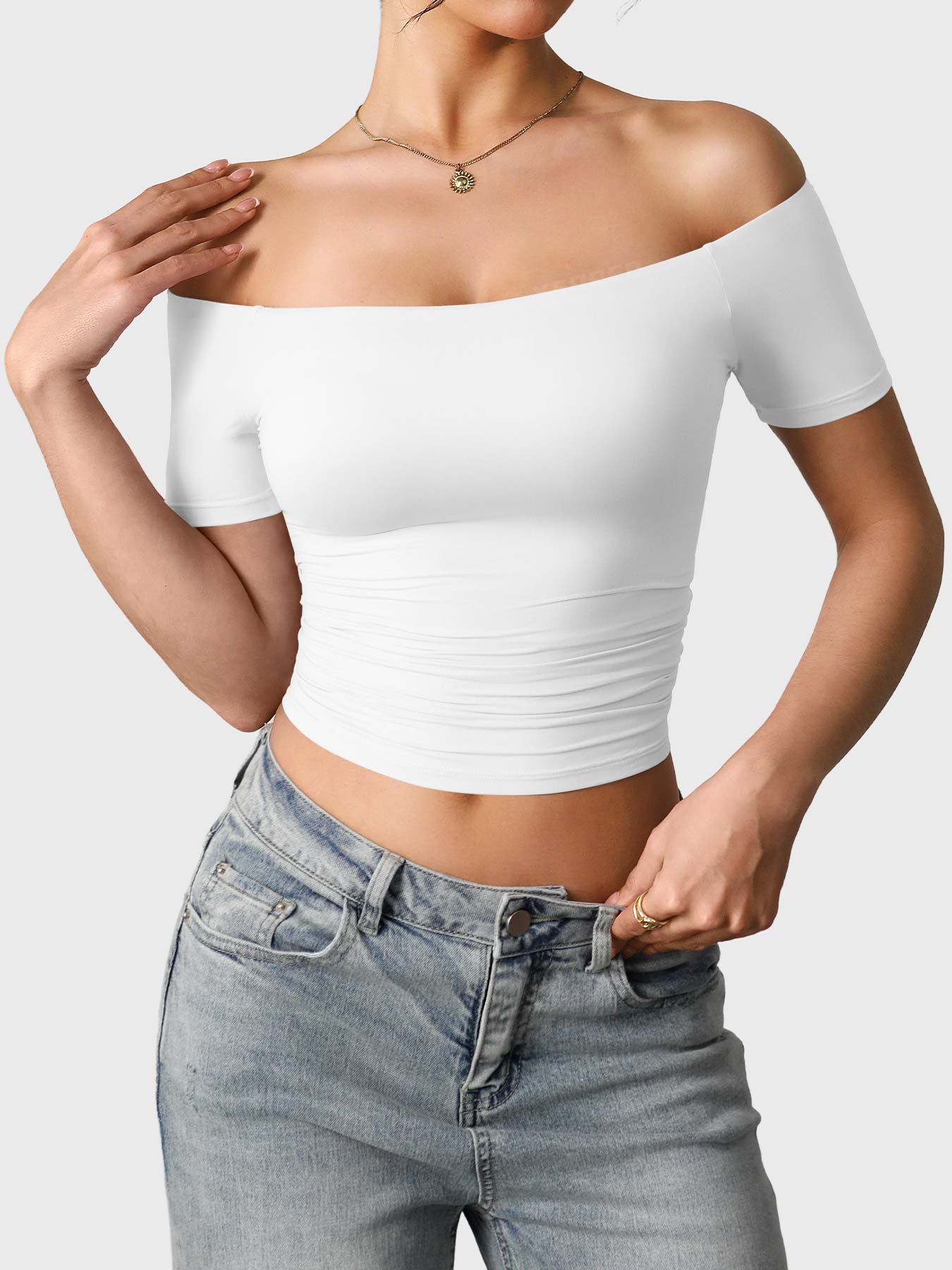 Vaeryn Luzlie Off Shoulder Short Sleeves