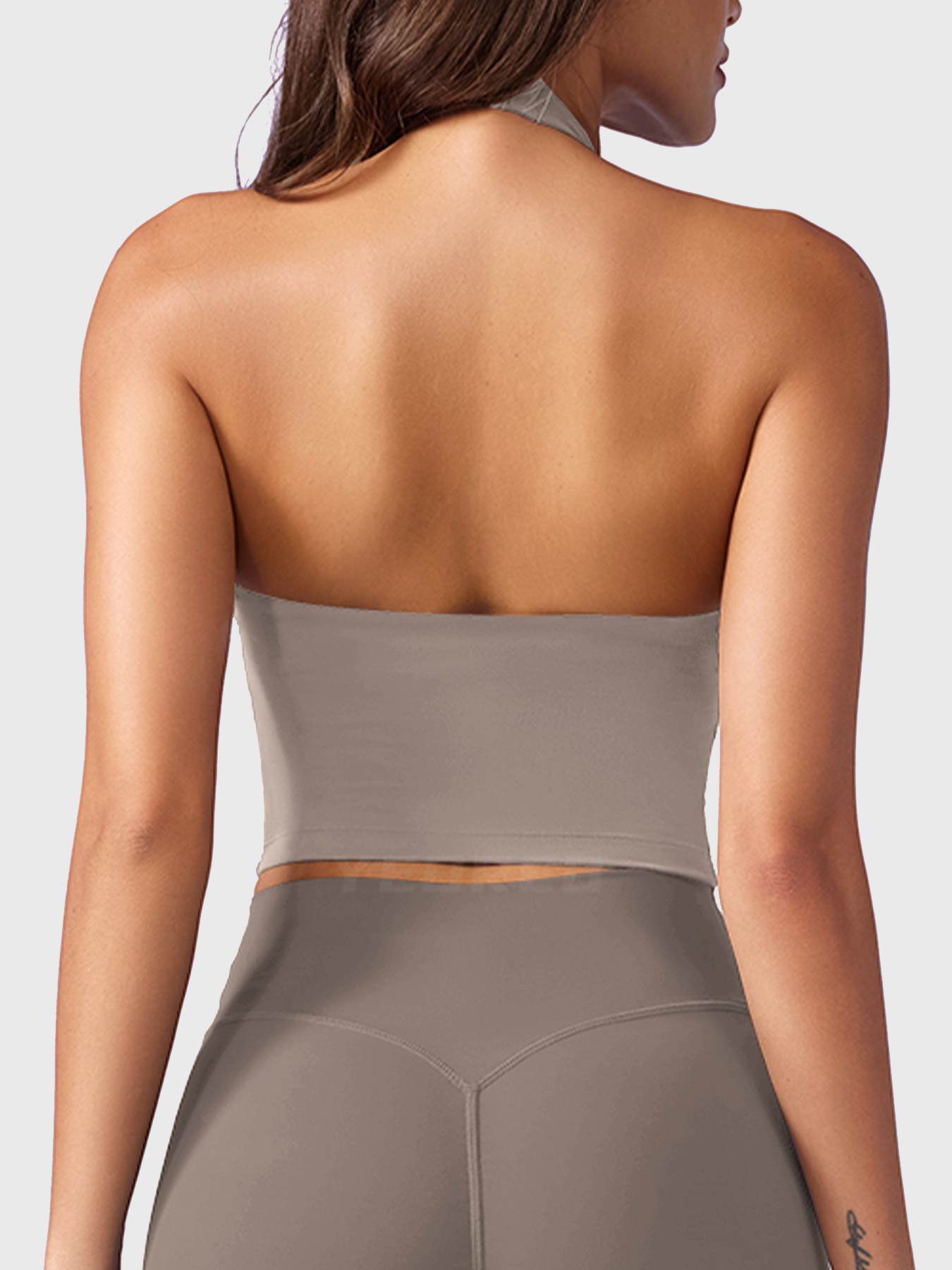 Yeoreo Hazel Halter Tank