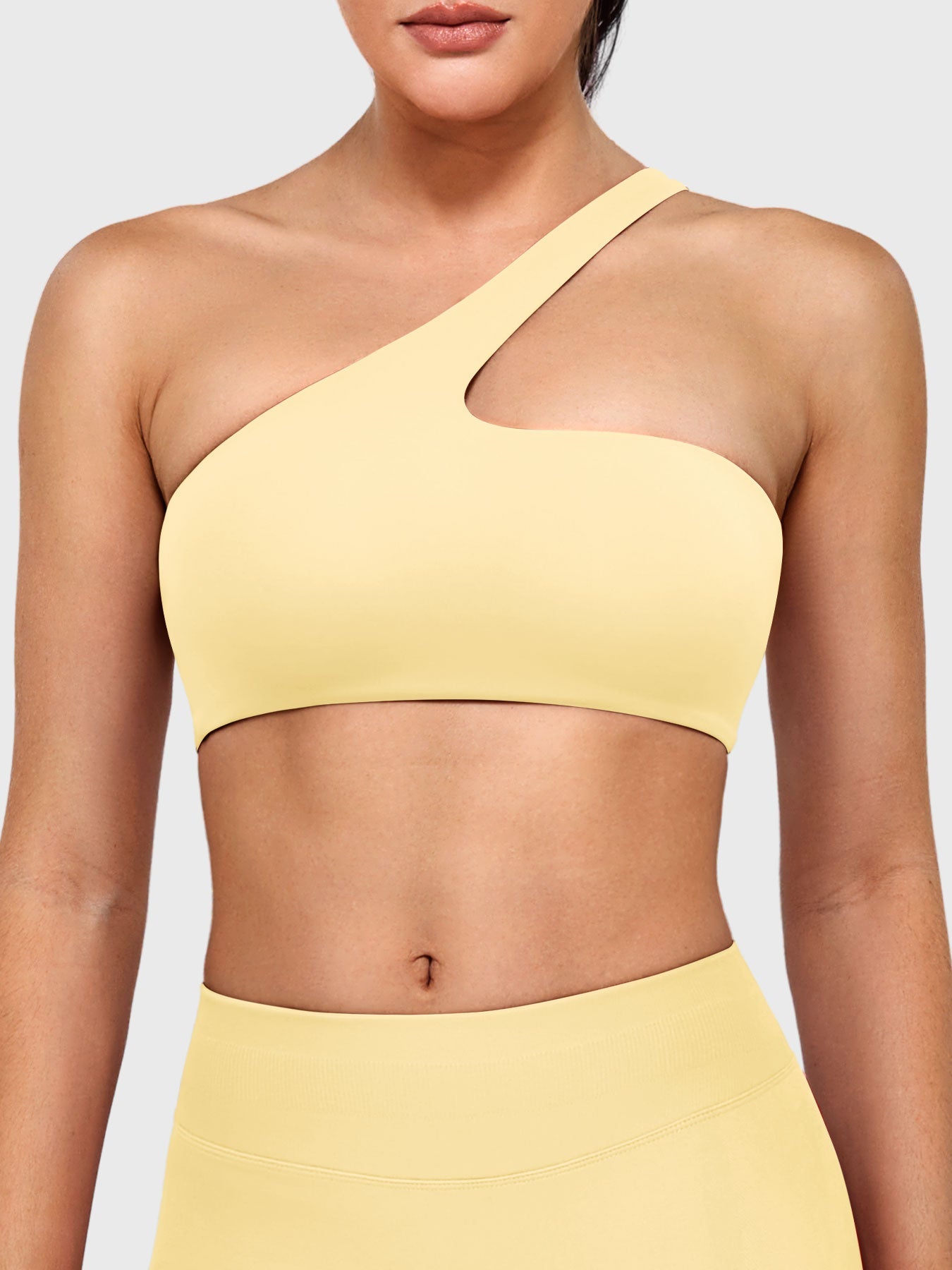 Yeoreo Claranie One Shoulder Sports Bra