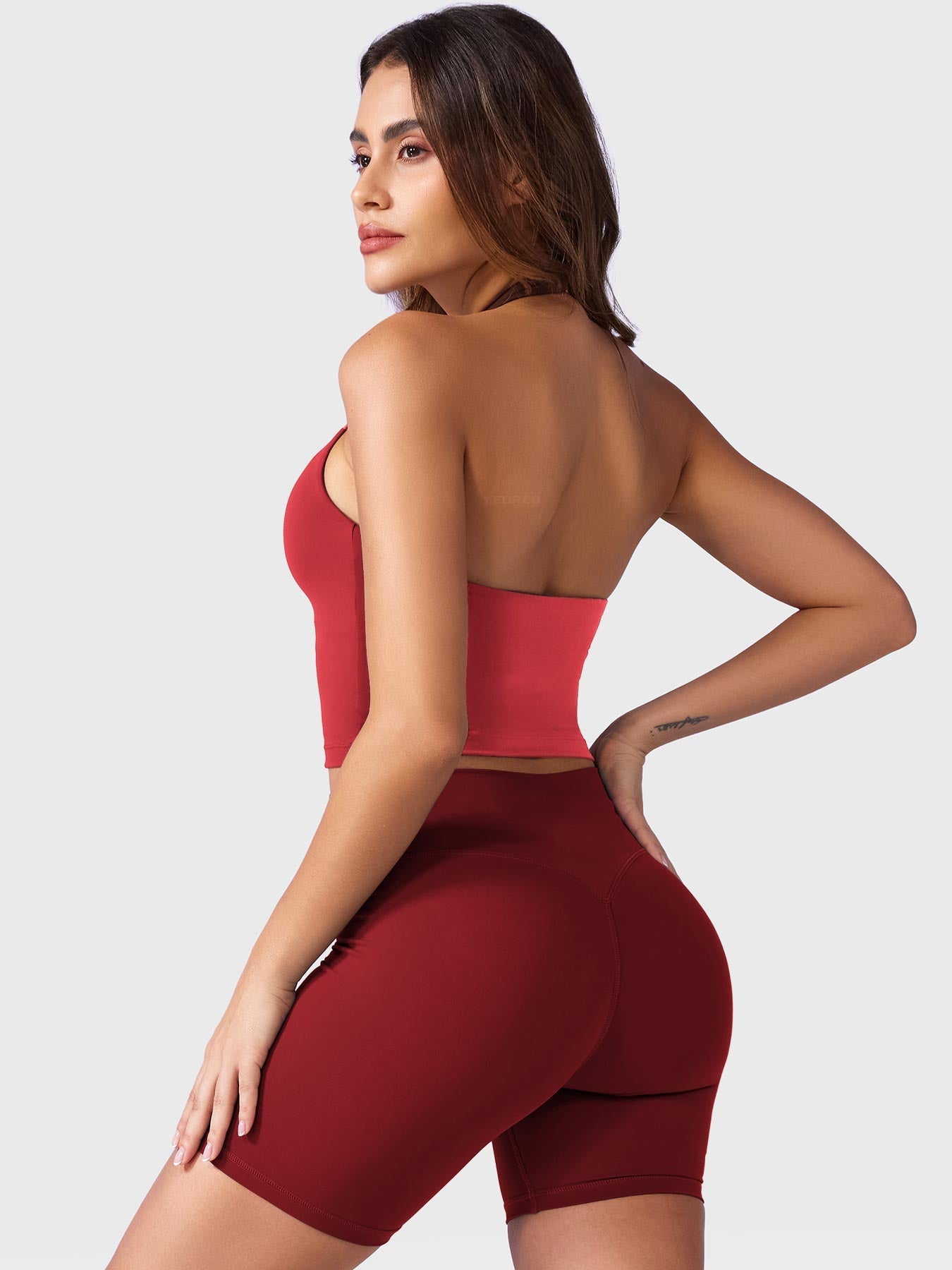 Yeoreo Hazel Halter Tank