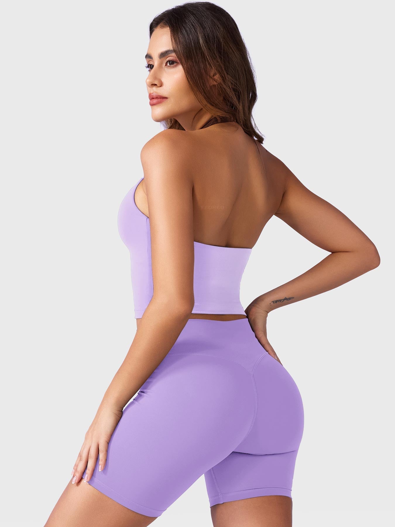 Yeoreo Hazel Halter Tank