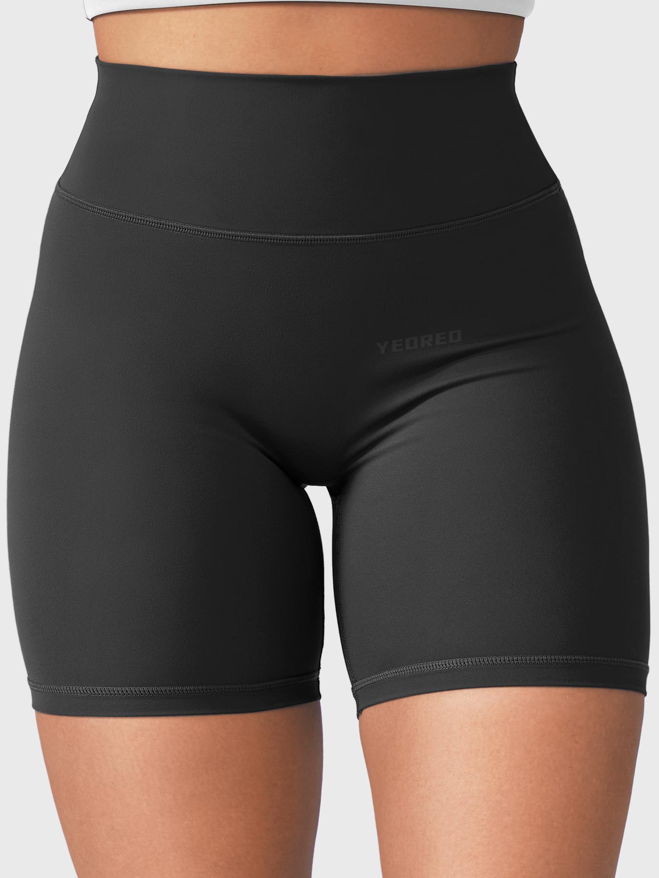 Yeoreo Craze 6" Scrunch Shorts