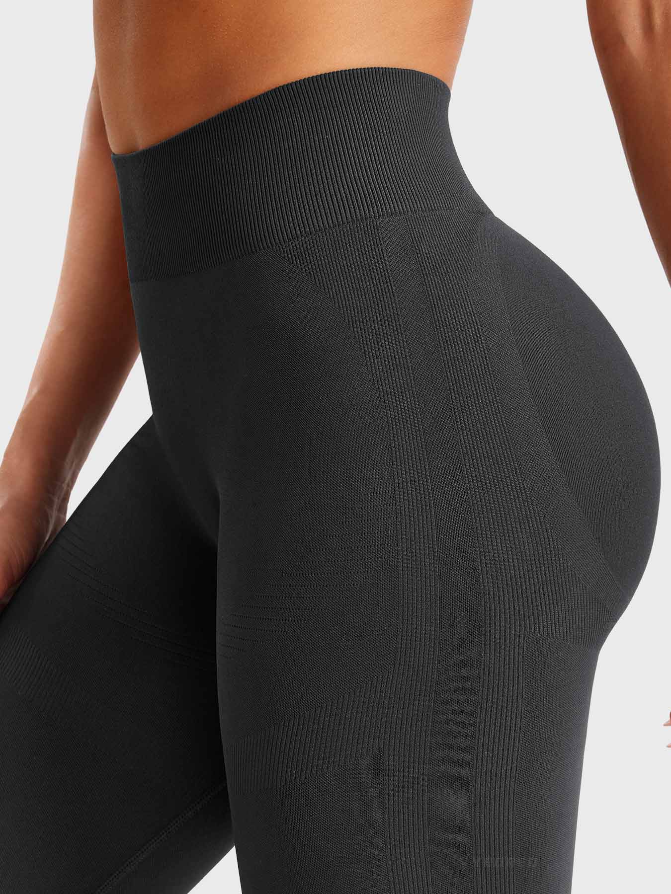 Vaeryn Lilliean 28" Mini Flare Leggings