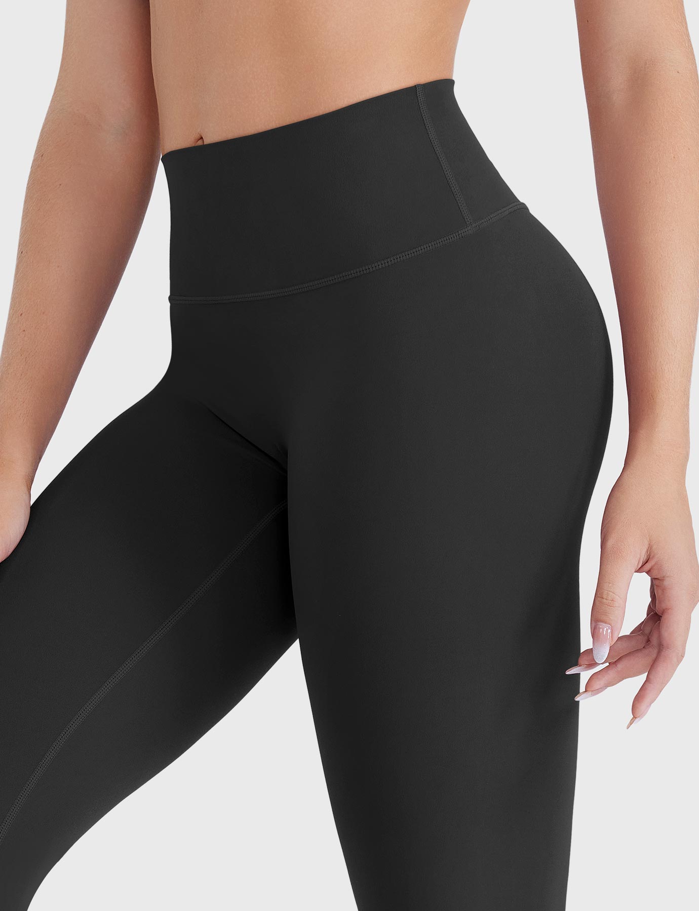 Yeoreo Craze 30.5" Bootcut Mini Flare Leggings