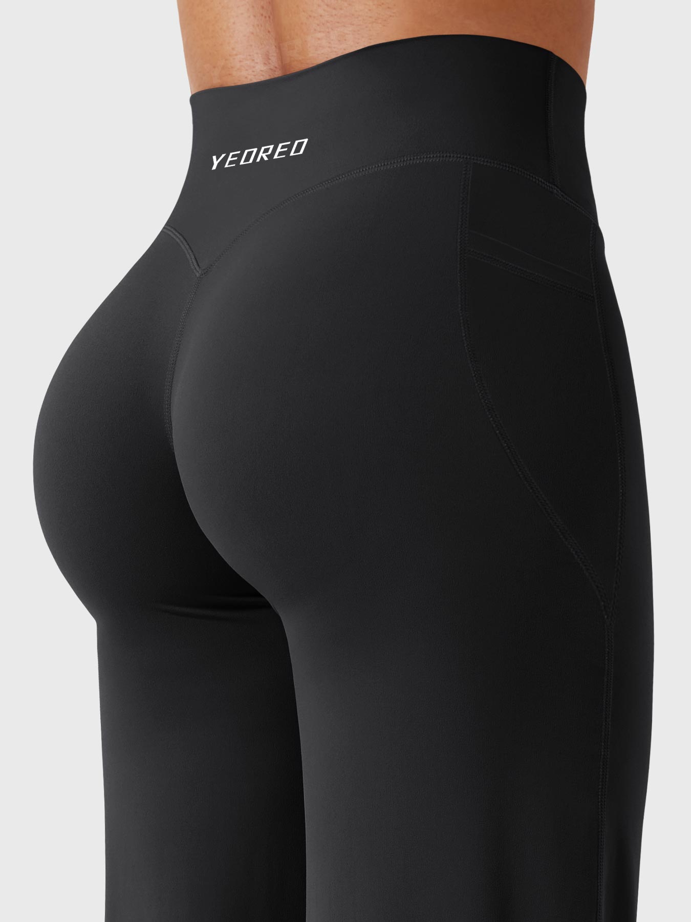 Yeoreo Dagfinn 29" Straight Leg Leggings with Pockets