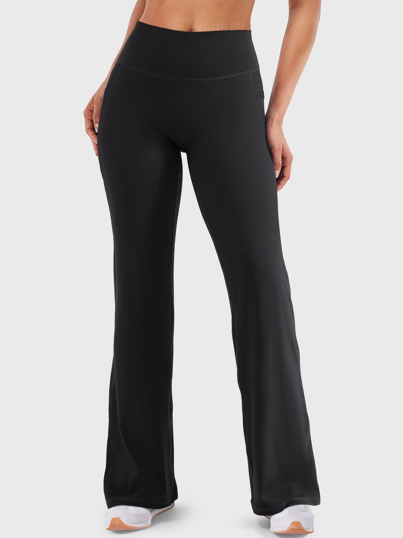 Yeoreo Dagfinn 31.5" Straight Leg Leggings with Pockets