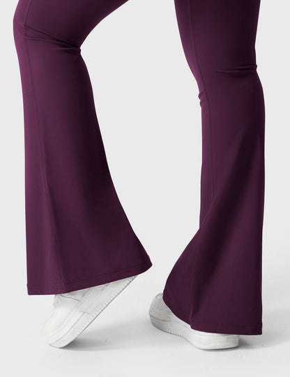 Yeoreo Brittany Flared Leggings with Pockets