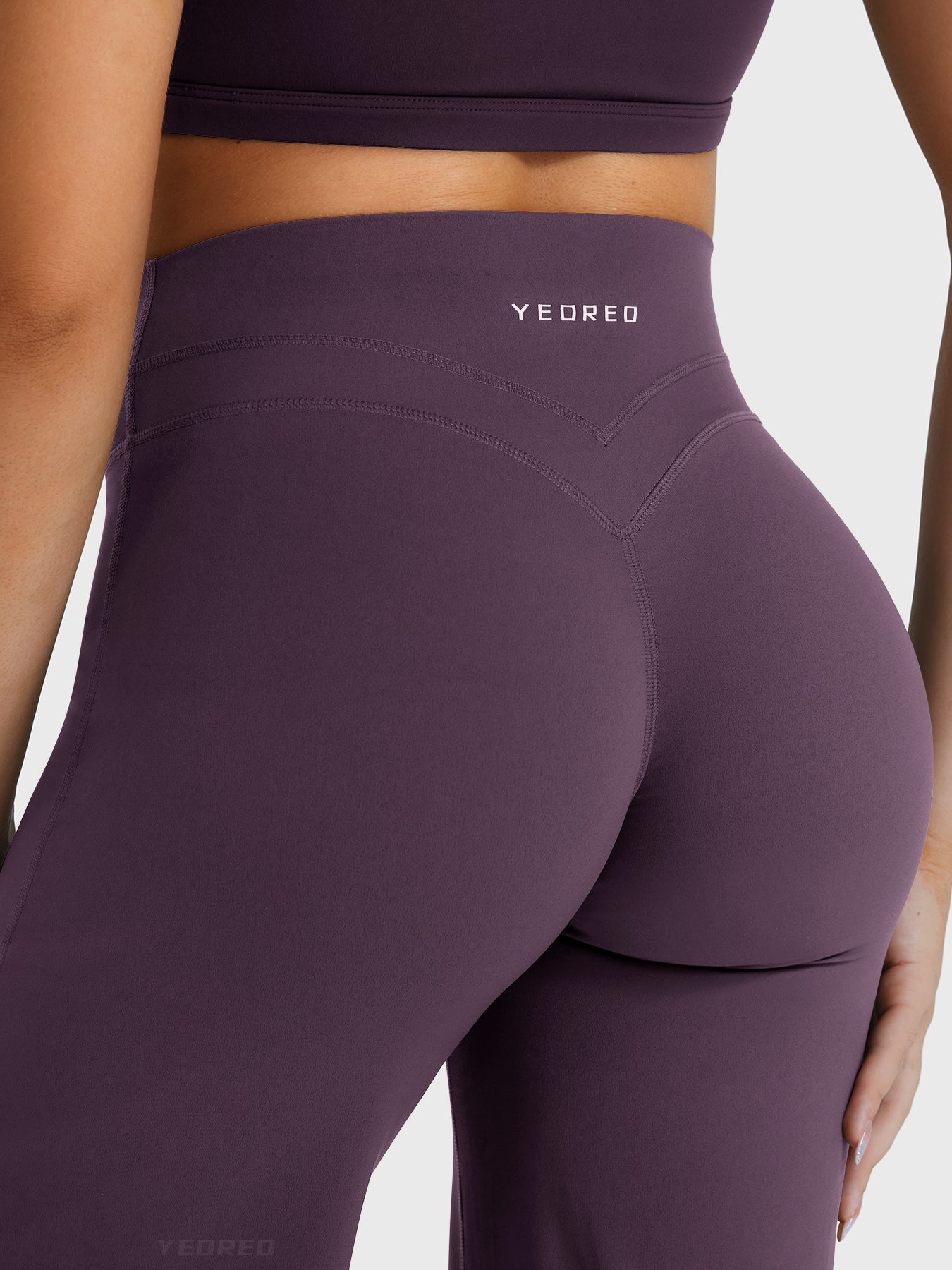 Yeoreo Emilliy 31.5" High Waist Straight Leggings