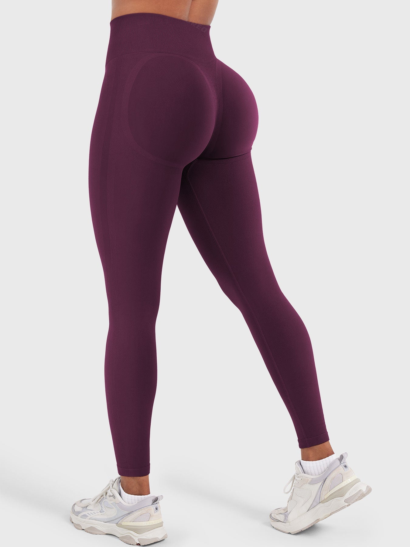 Vaeryn Lilliean 24" Seamless Leggings