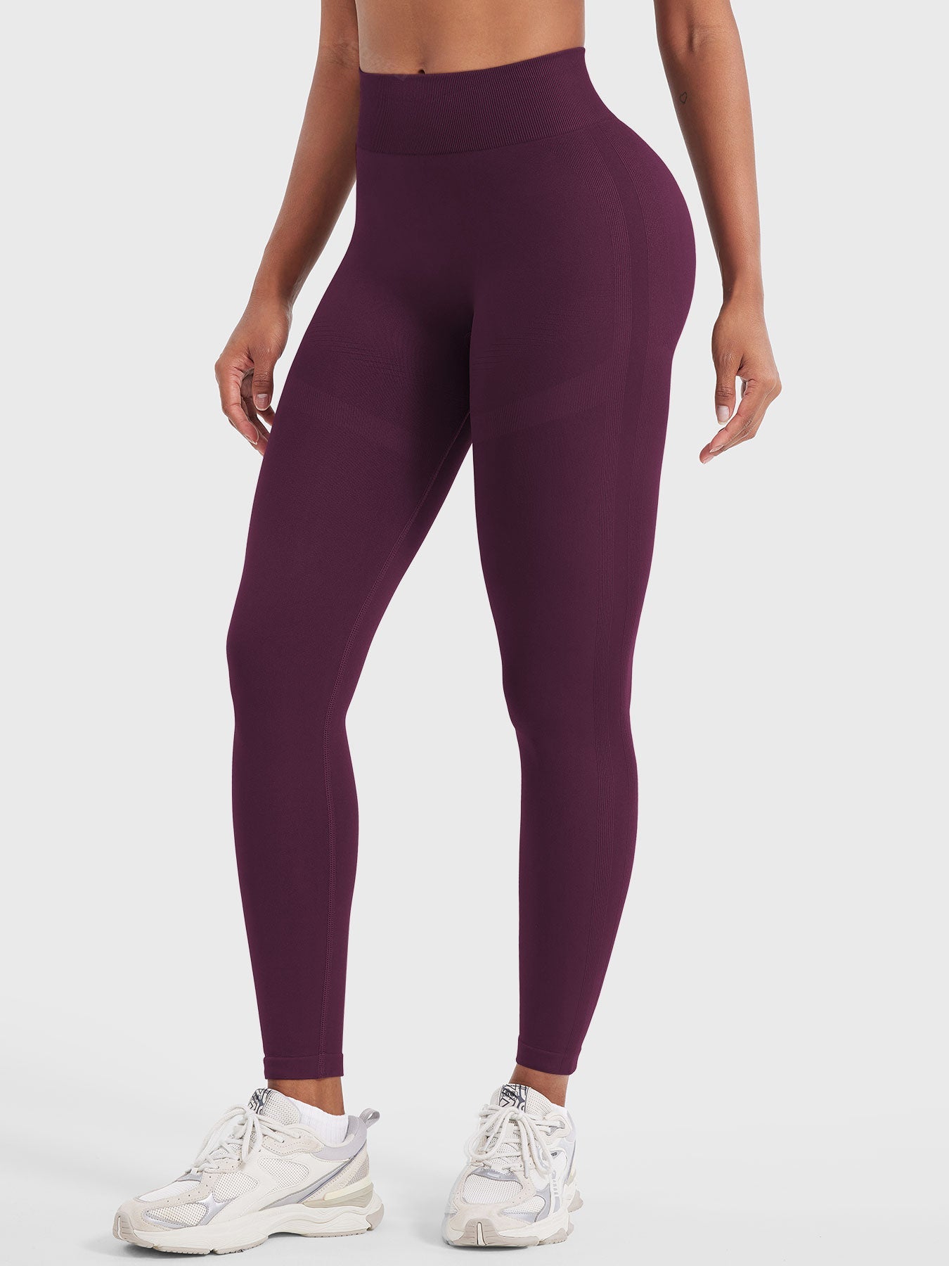 Vaeryn Lilliean 24" Seamless Leggings