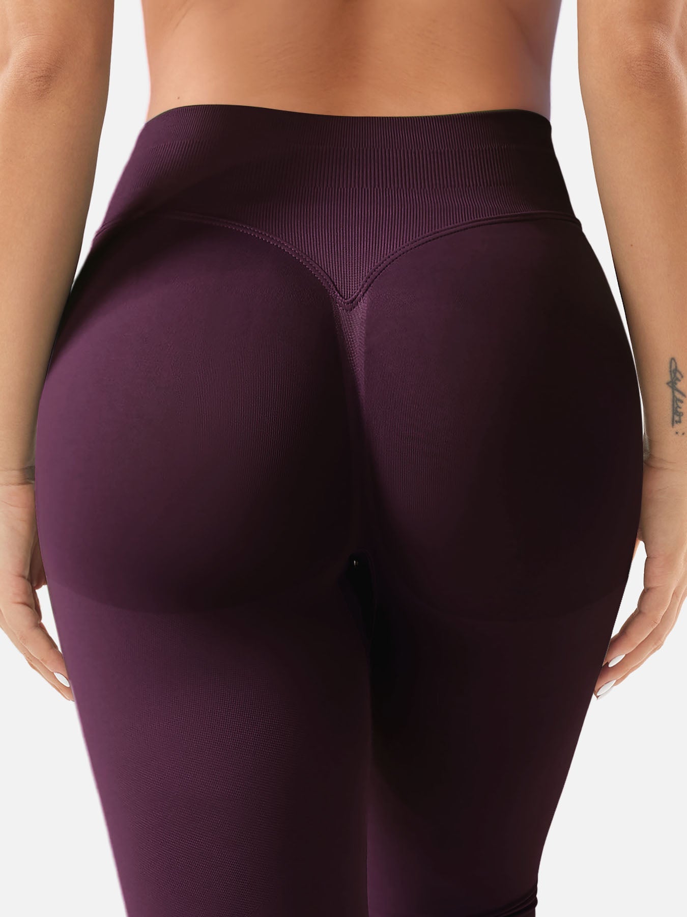 Yeoreo Eileen SoftHue Leggings